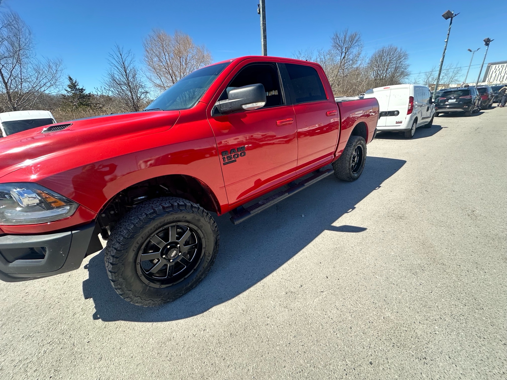 /hakimautosale/2022-Ram-1500Classic-1838744568970736.jpg