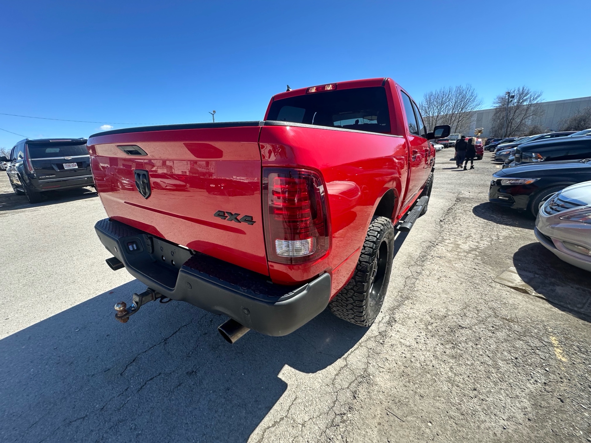 /hakimautosale/2022-Ram-1500Classic-37074001175404225.jpg