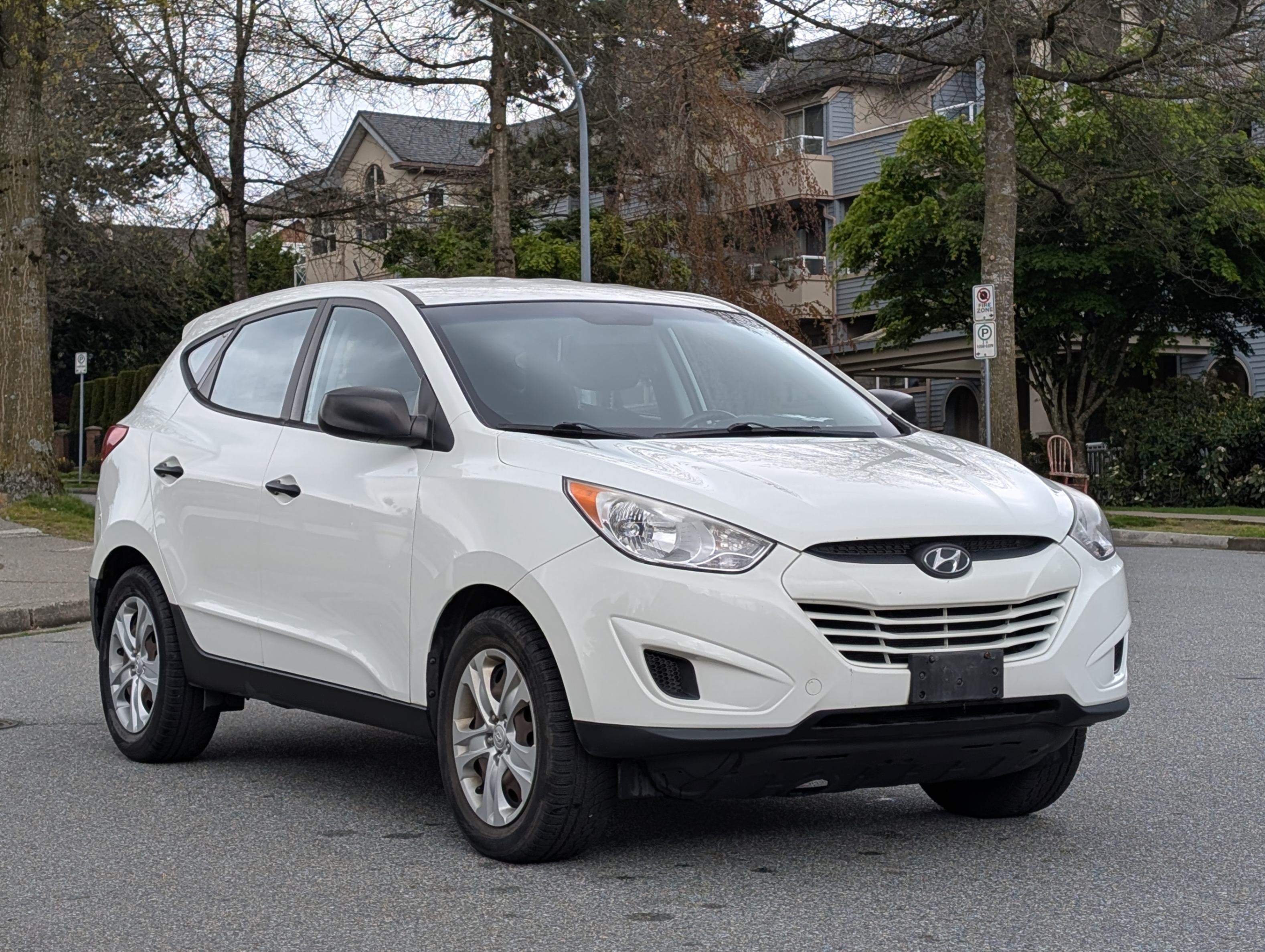 /hcwenterprisecorporation/2011-Hyundai-Tucson-909340073778715.jpg