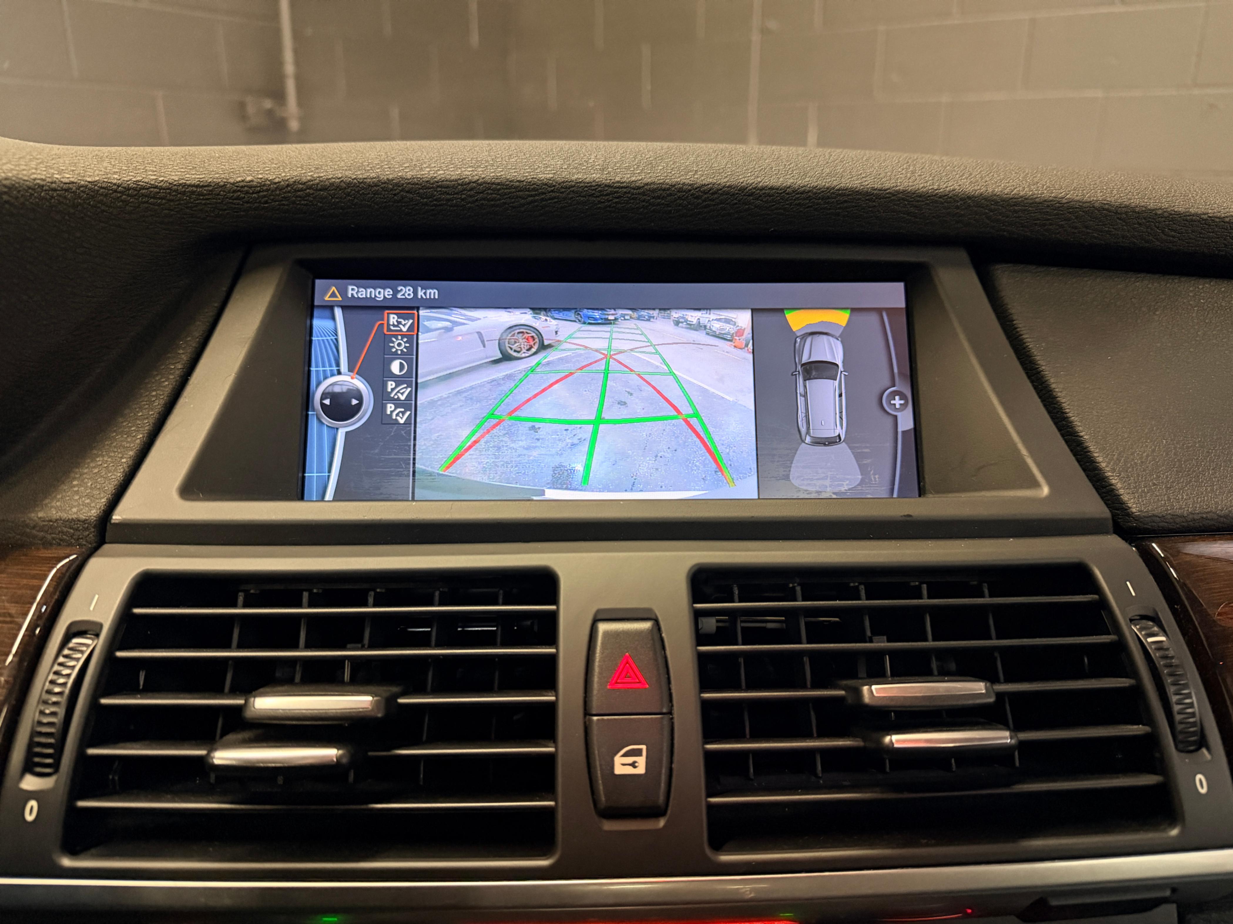 /hcwenterprisecorporation/2012-BMW-X5-060995724447851174.jpg