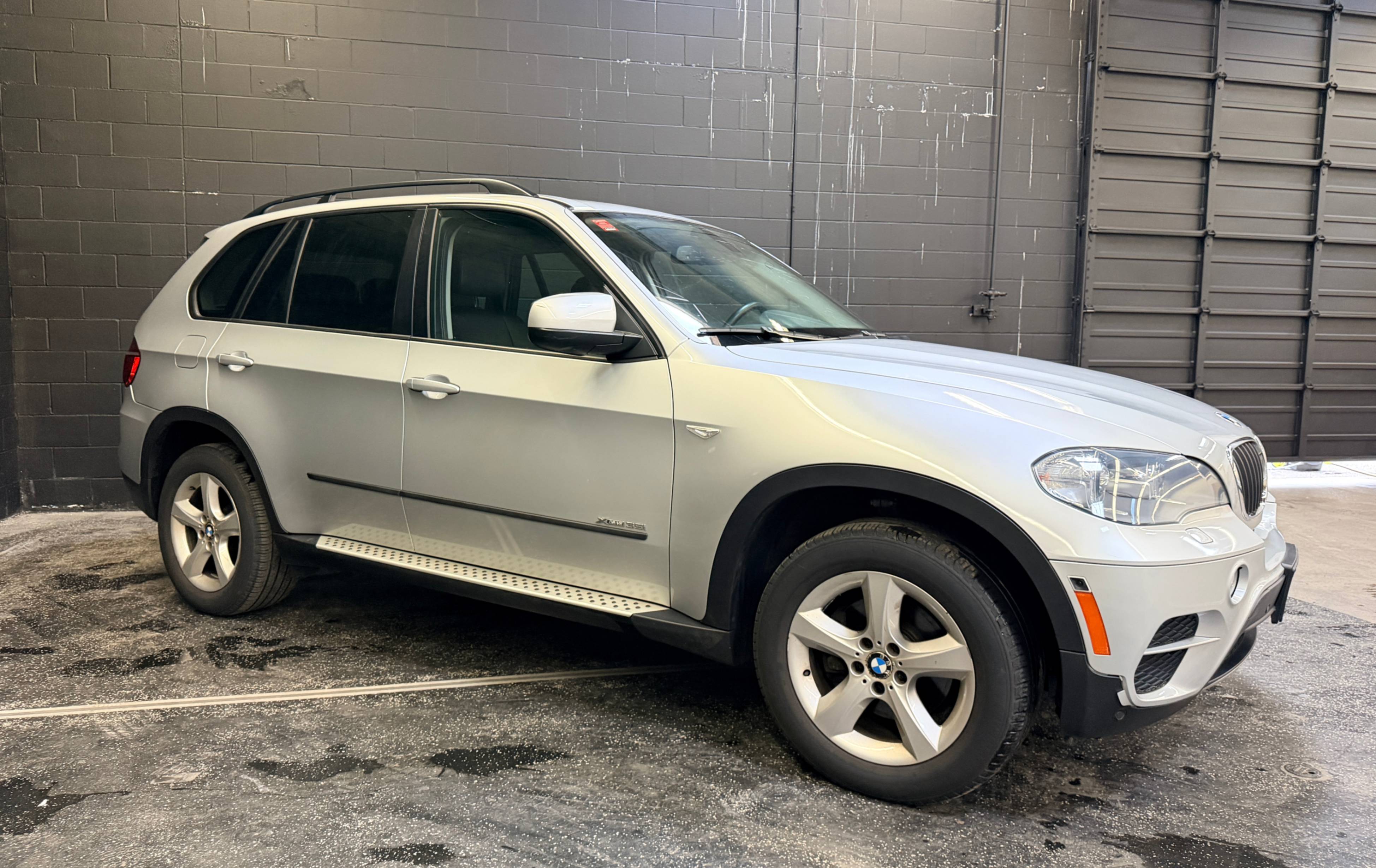 /hcwenterprisecorporation/2012-BMW-X5-38205024323767445.jpg