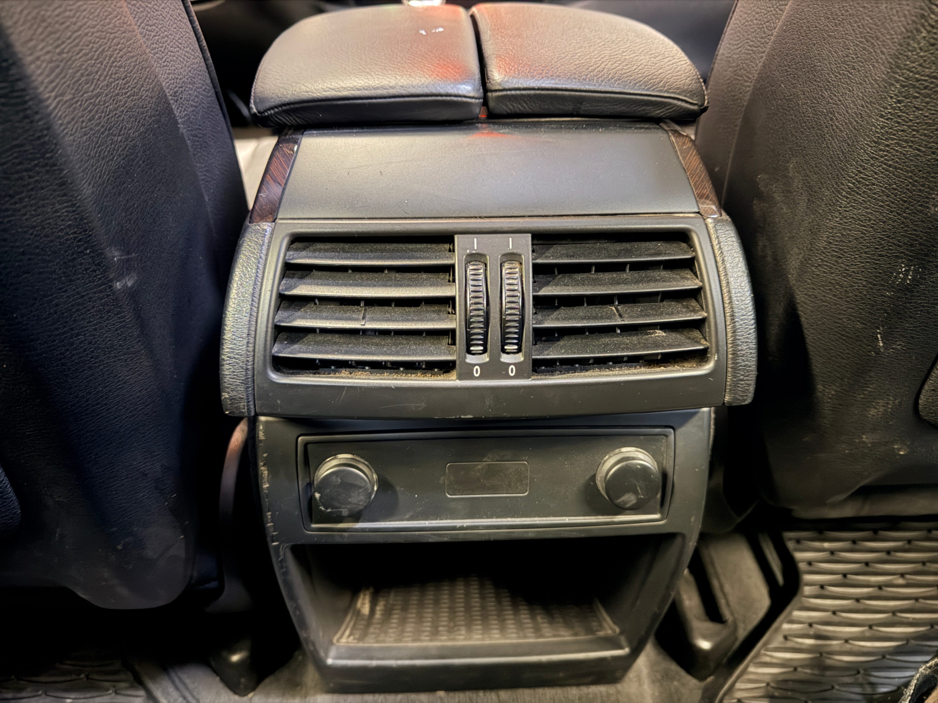 /hcwenterprisecorporation/2012-BMW-X5-6640467924789346.jpg