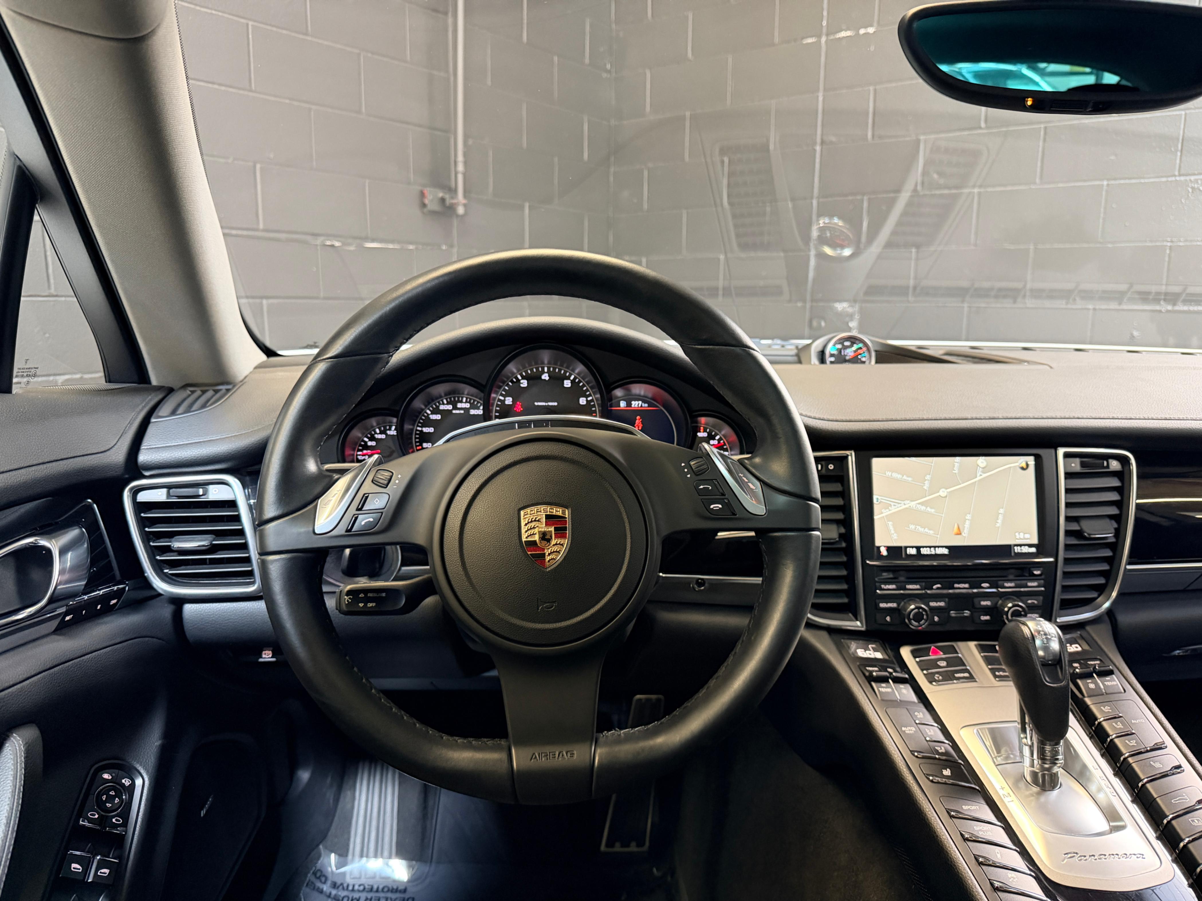 /hcwenterprisecorporation/2012-Porsche-Panamera-11467080852435885.jpg