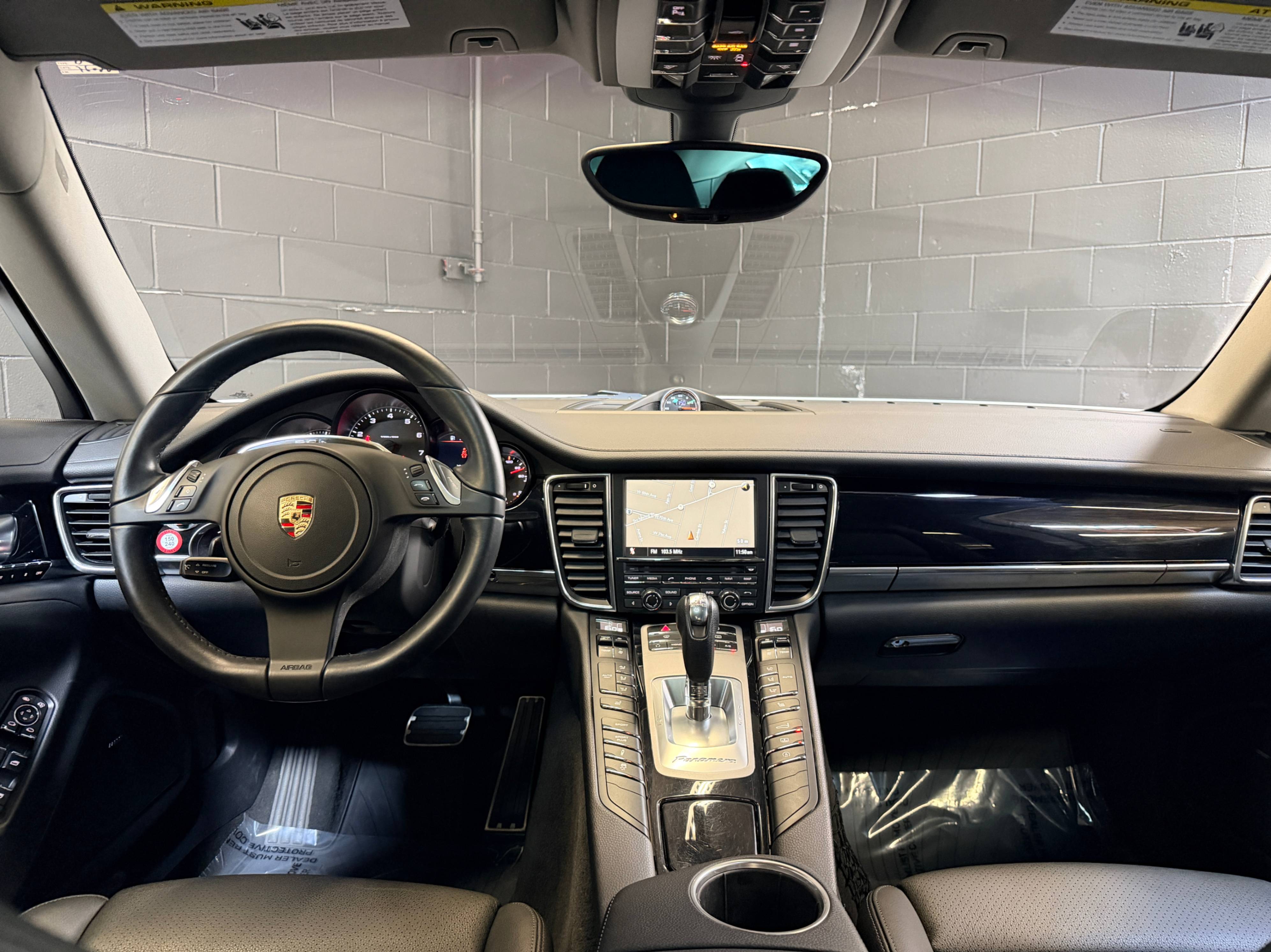 /hcwenterprisecorporation/2012-Porsche-Panamera-7104220704391173.jpg