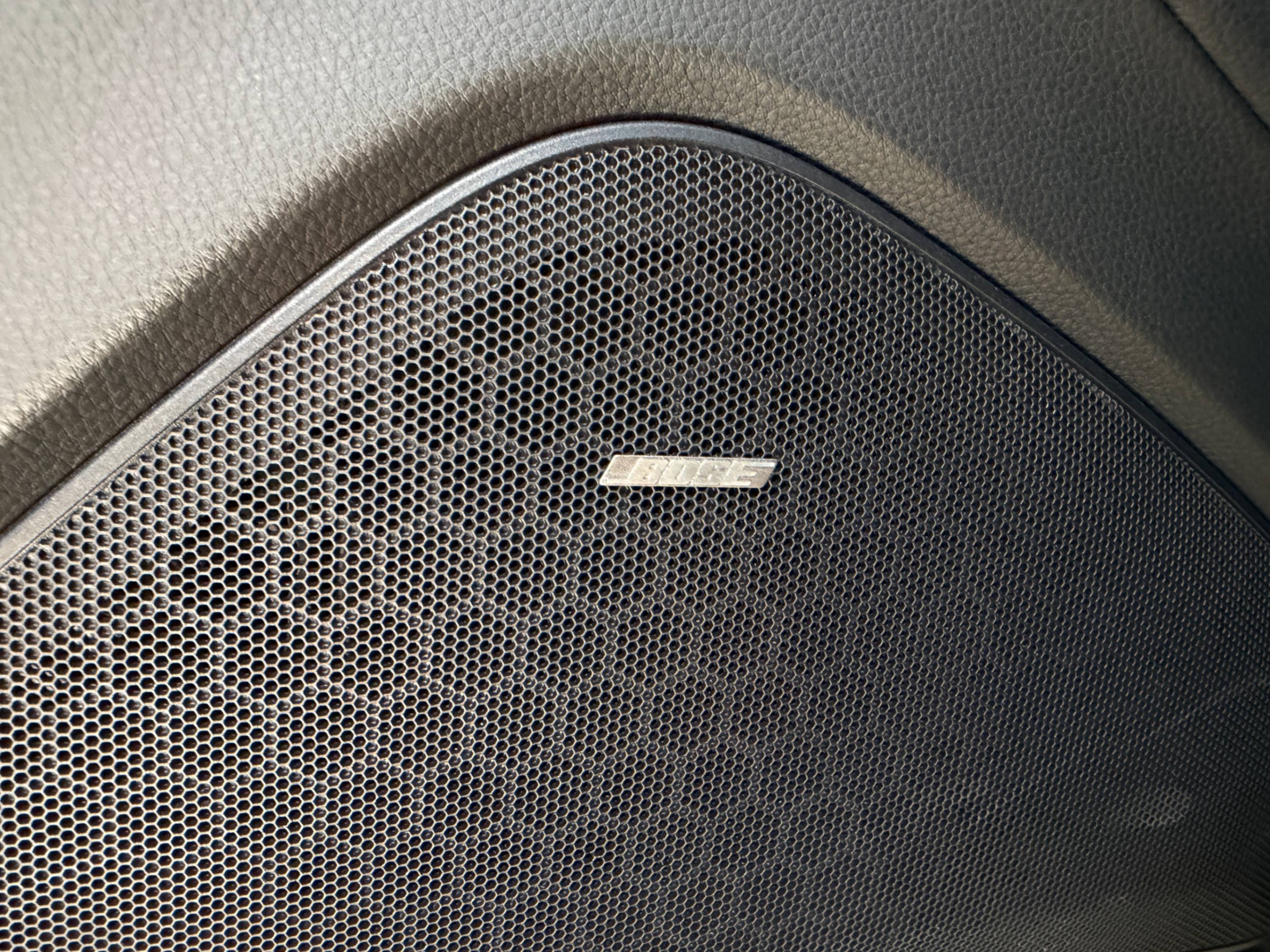/hcwenterprisecorporation/2012-Porsche-Panamera-9736130193157511.jpg