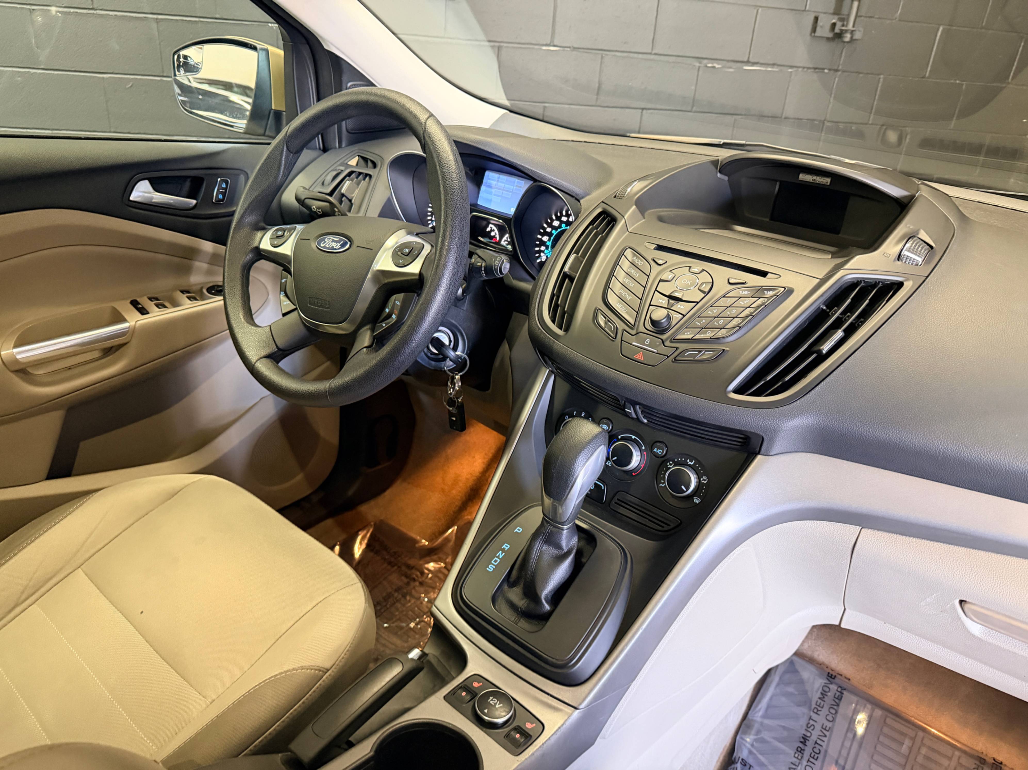 /hcwenterprisecorporation/2014-Ford-Escape-510783263733726.jpg
