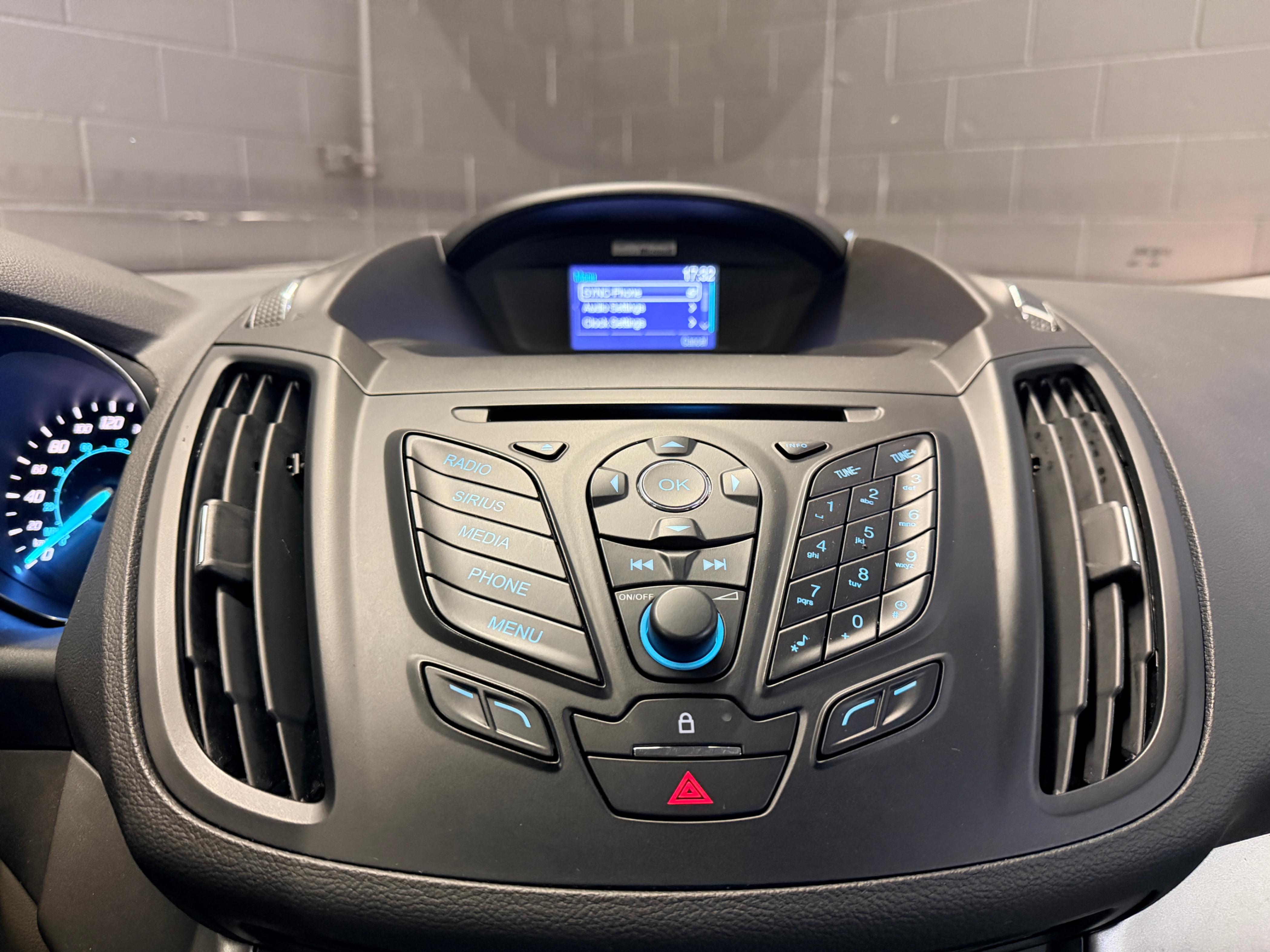 /hcwenterprisecorporation/2014-Ford-Escape-7573344337907222.jpg