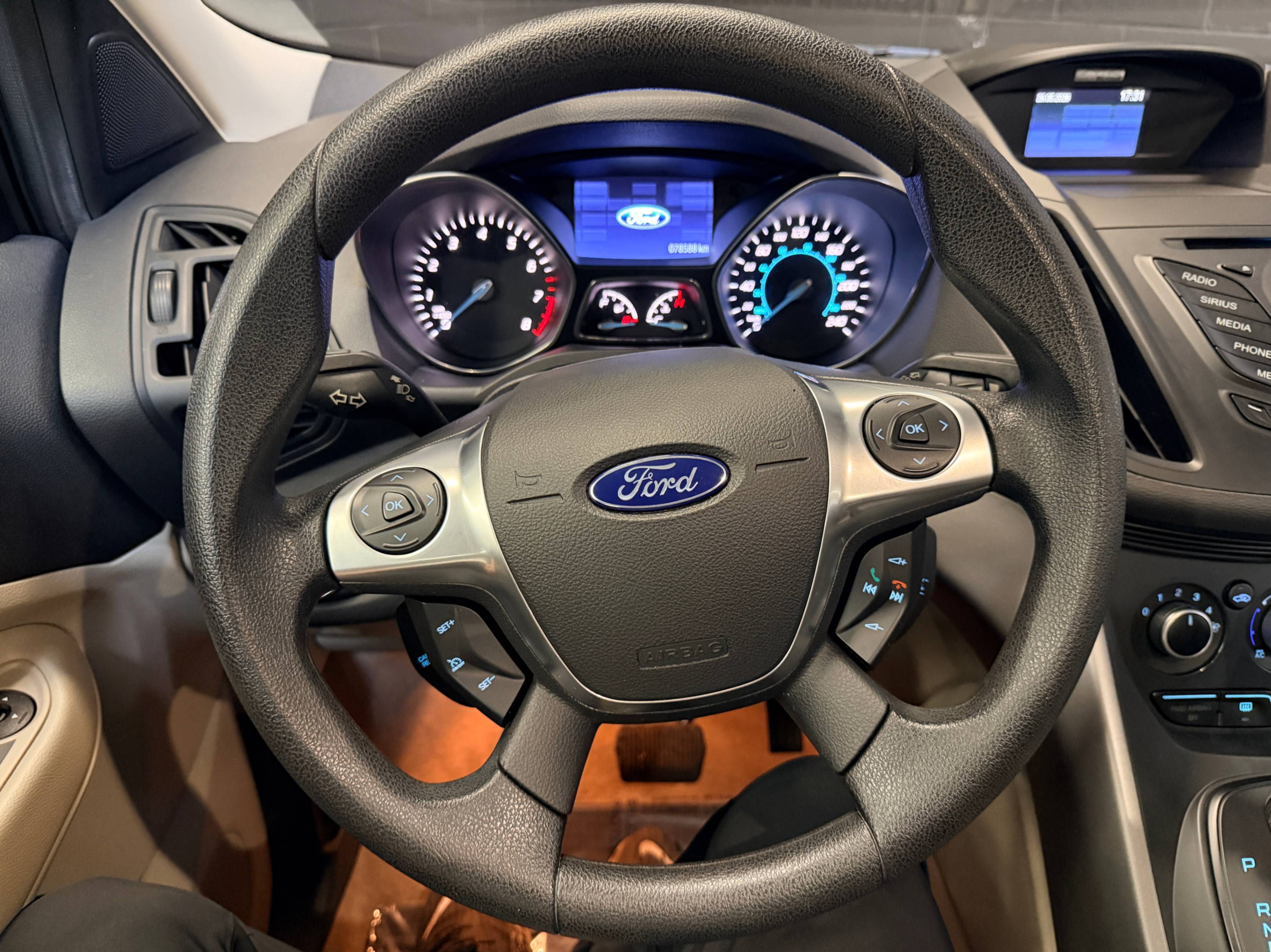 /hcwenterprisecorporation/2014-Ford-Escape-8643589963503822.jpg