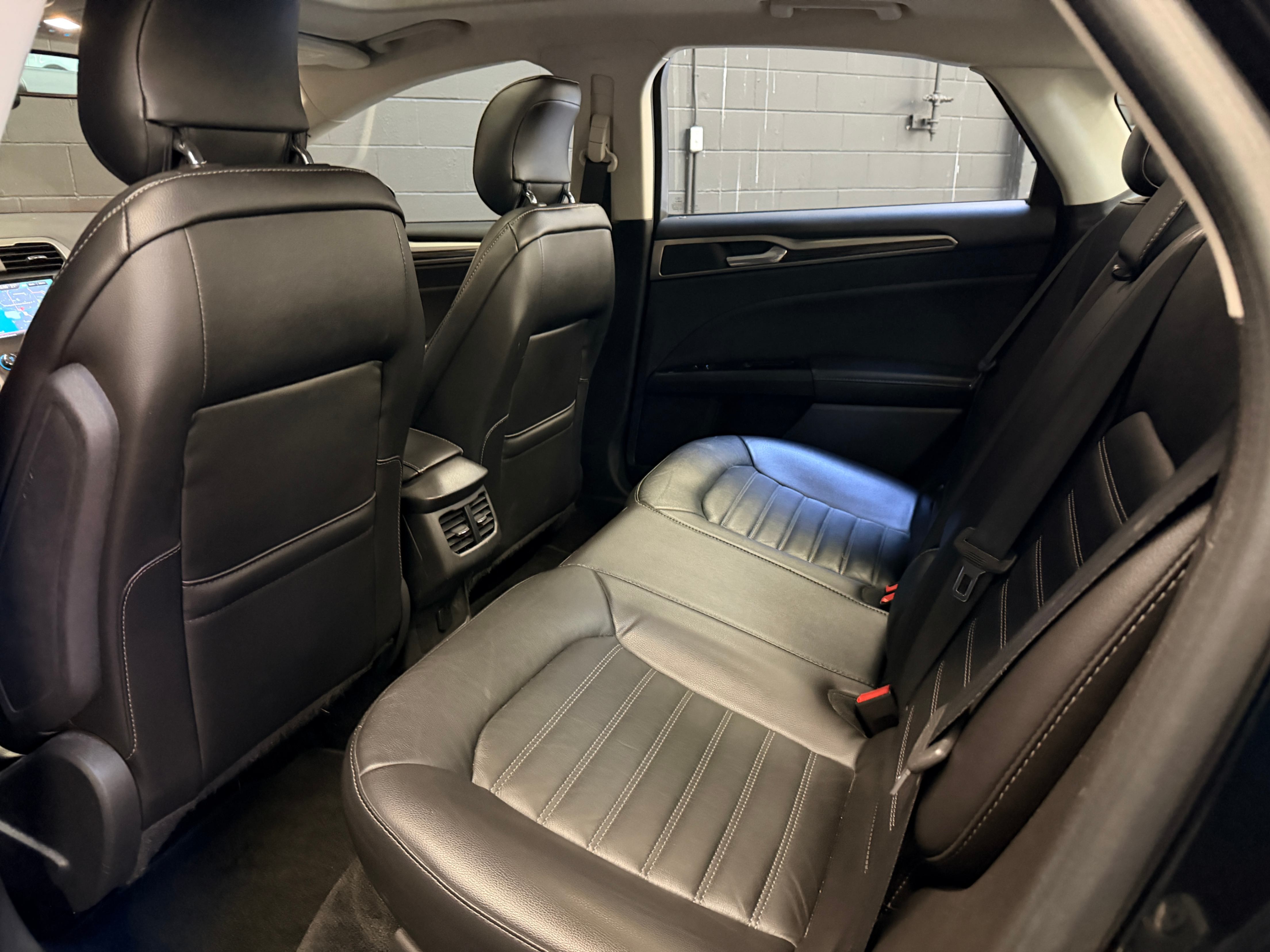 /hcwenterprisecorporation/2014-Ford-Fusion-35639084340518723.jpg