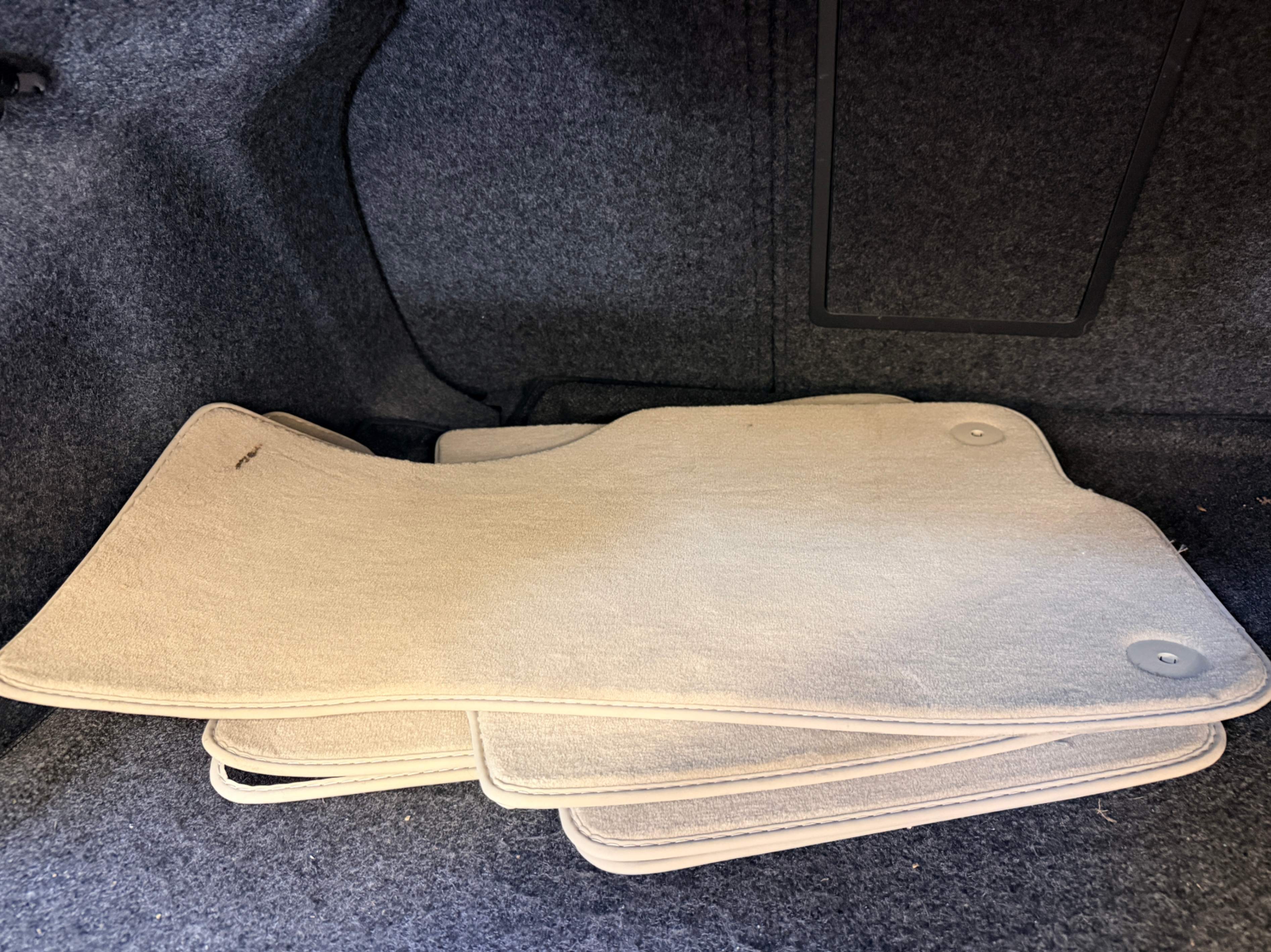 /hcwenterprisecorporation/2014-Volkswagen-Passat-2329268920178813.jpg