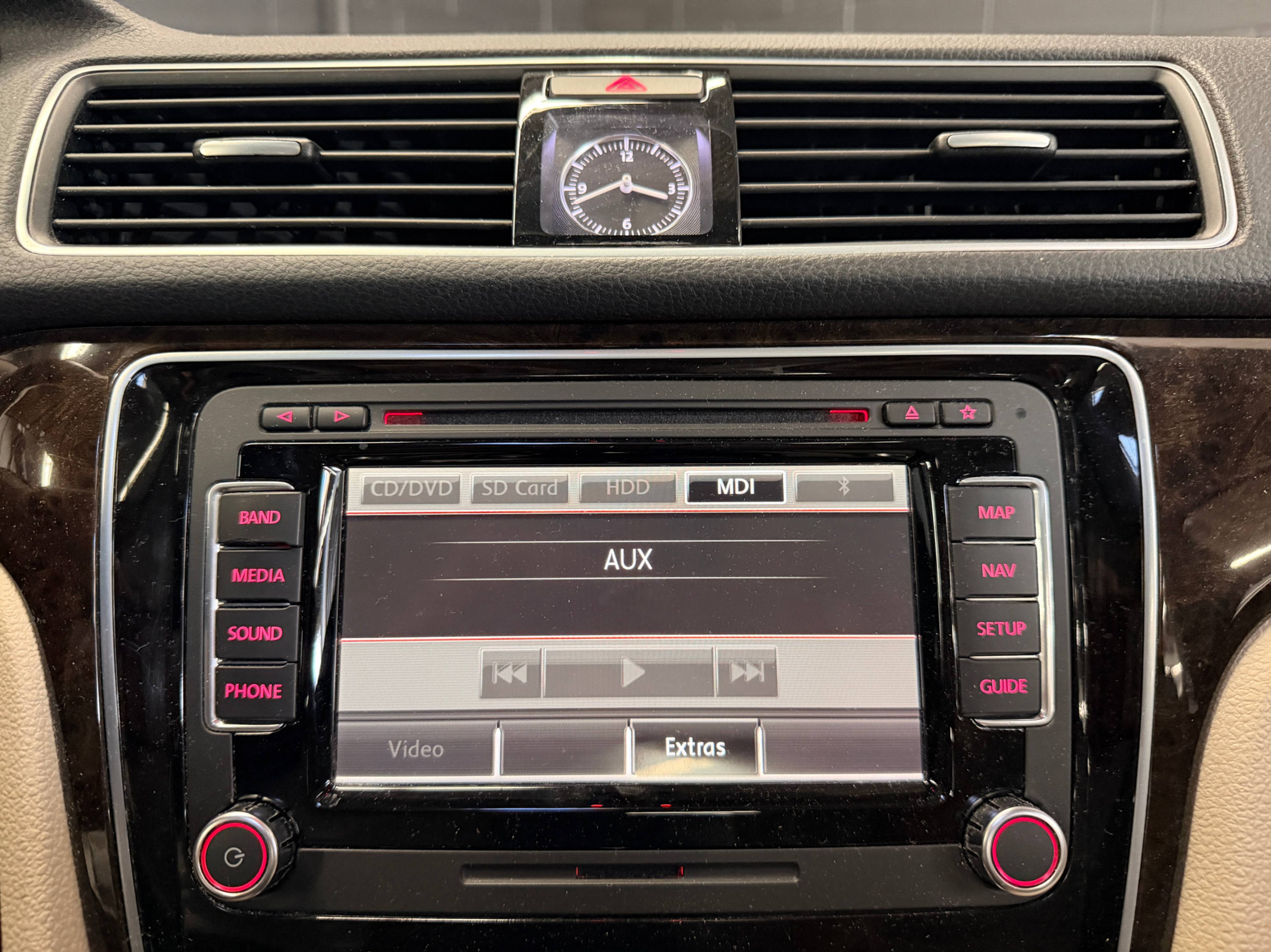 /hcwenterprisecorporation/2014-Volkswagen-Passat-7045594109666549.jpg