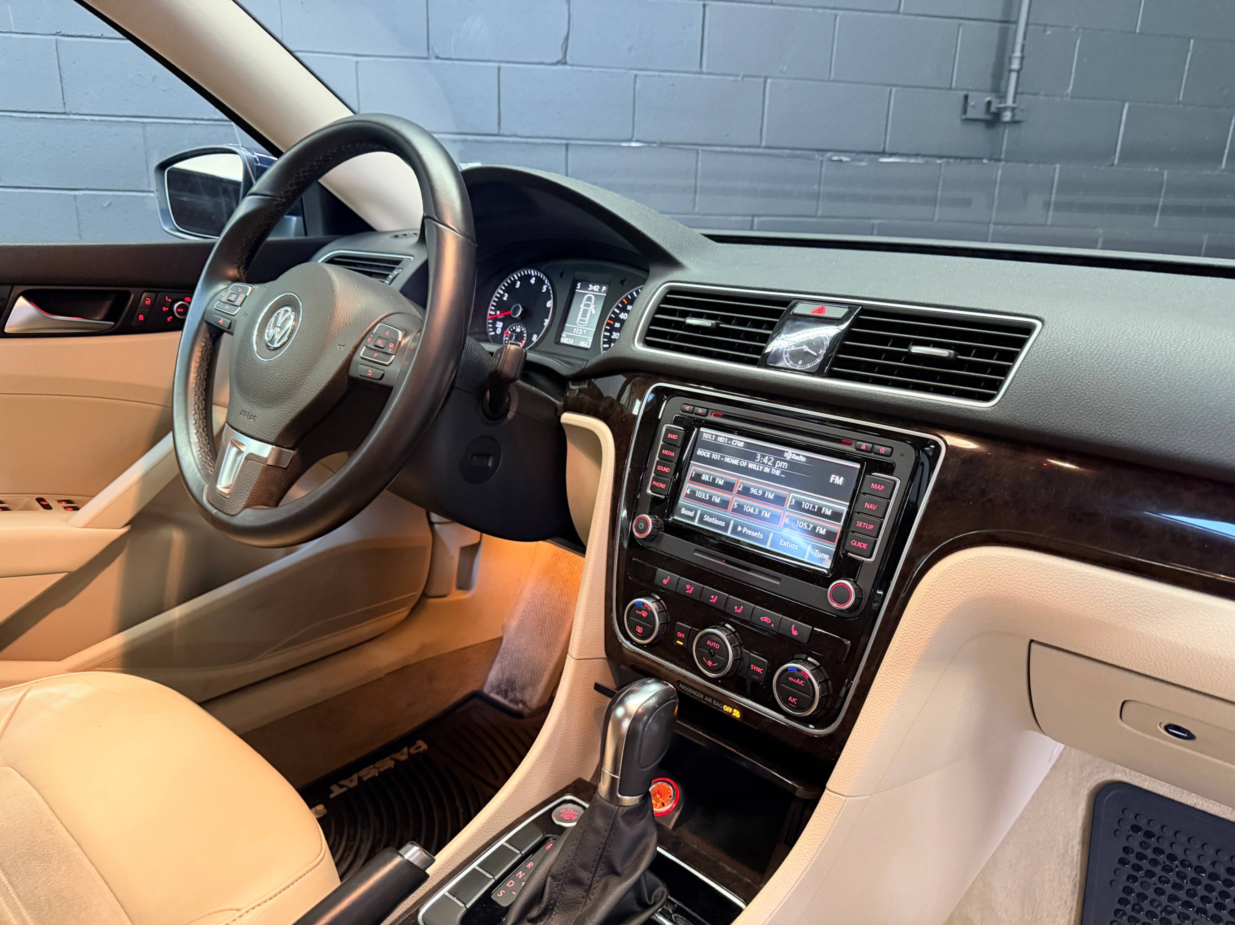 /hcwenterprisecorporation/2014-Volkswagen-Passat-7343486997091149.jpg