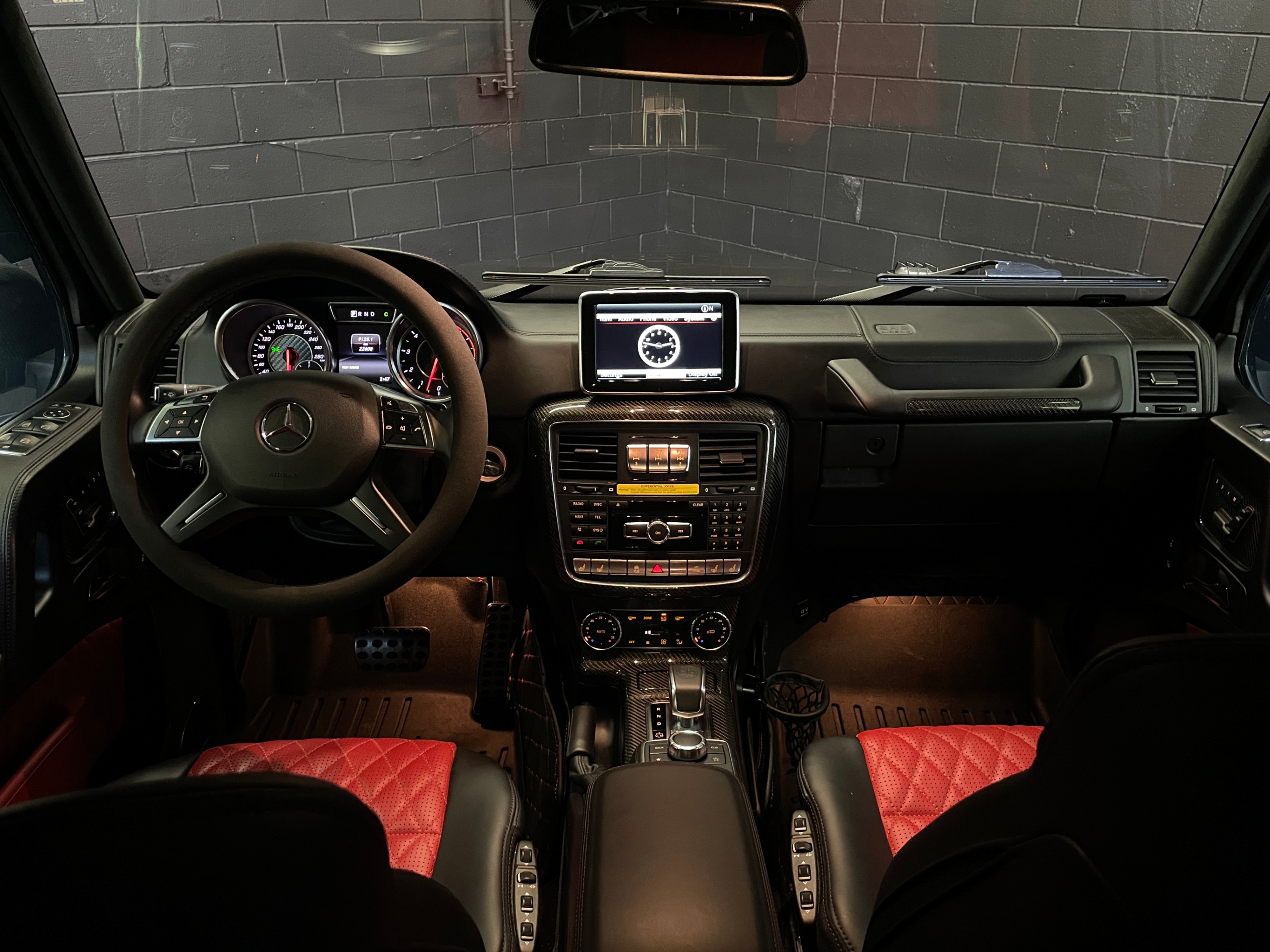 /hcwenterprisecorporation/2016-Mercedes-Benz-G-Class-04467814622574906.jpg