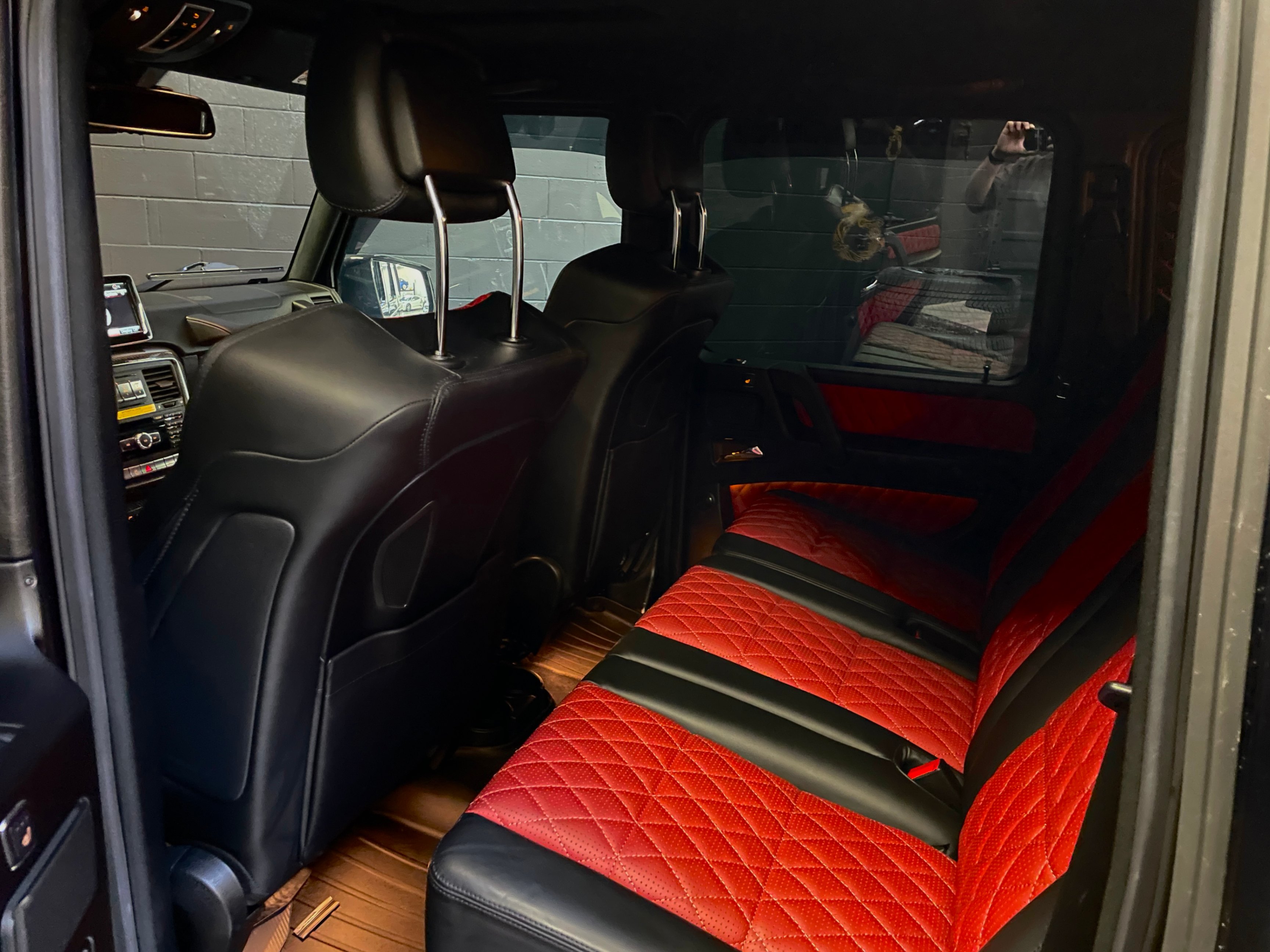 /hcwenterprisecorporation/2016-Mercedes-Benz-G-Class-524579324765027.jpg