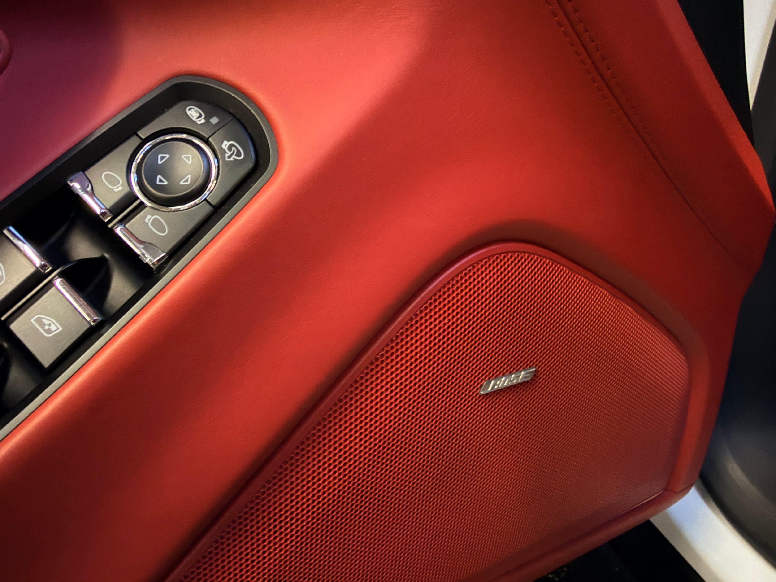 /hcwenterprisecorporation/2016-Porsche-Panamera-36594602459415393.jpg