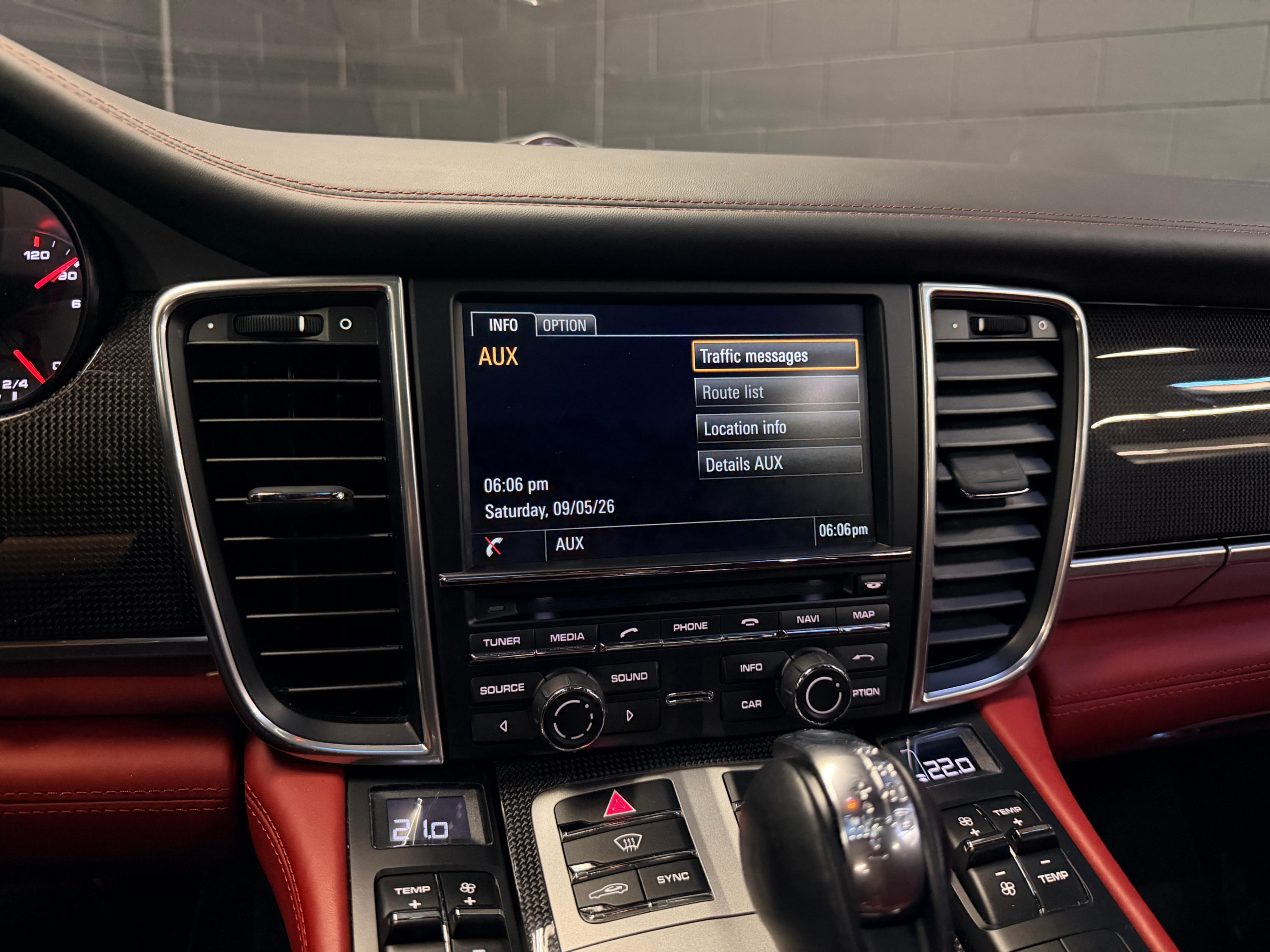 /hcwenterprisecorporation/2016-Porsche-Panamera-8198986408133213.jpg