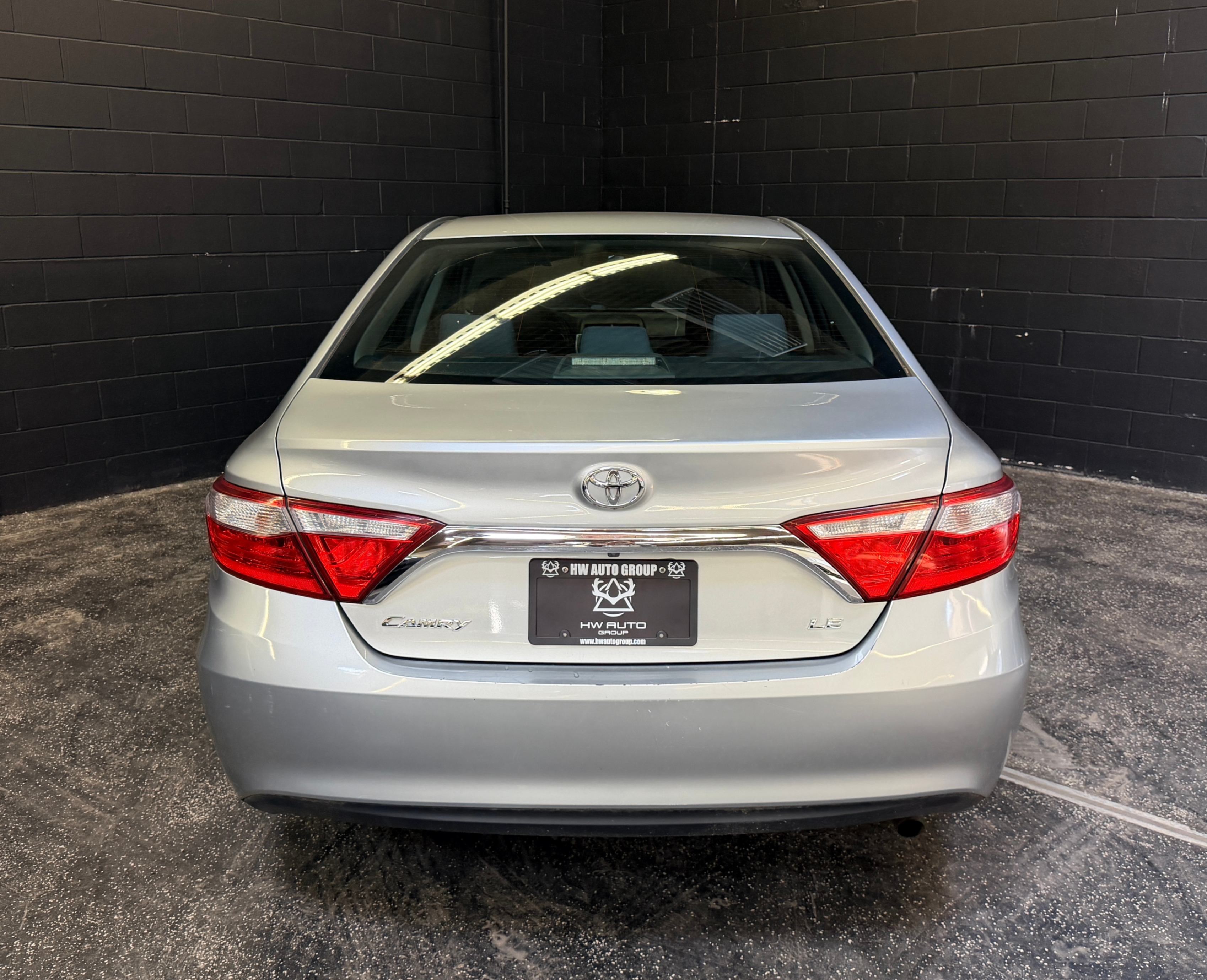 /hcwenterprisecorporation/2016-Toyota-Camry-15262738543544696.jpg