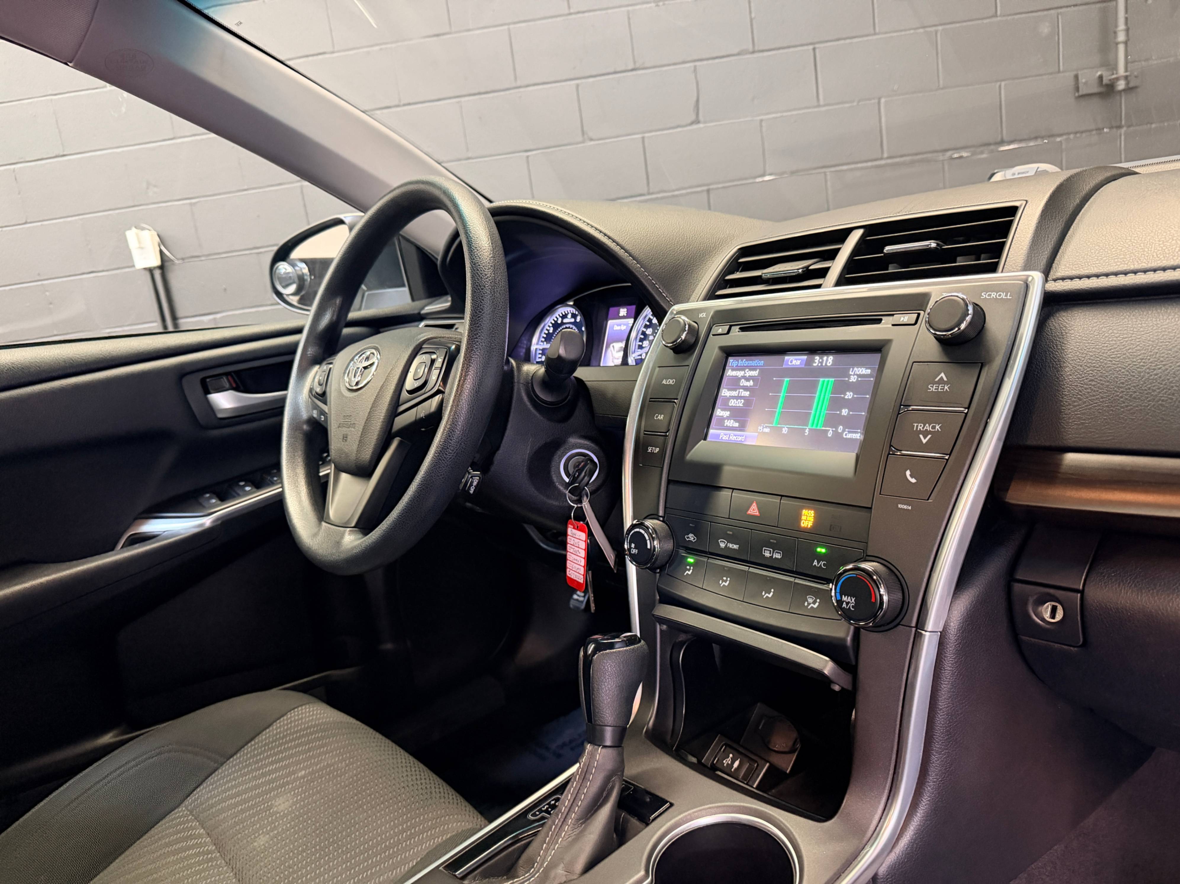 /hcwenterprisecorporation/2016-Toyota-Camry-4419452867411222.jpg