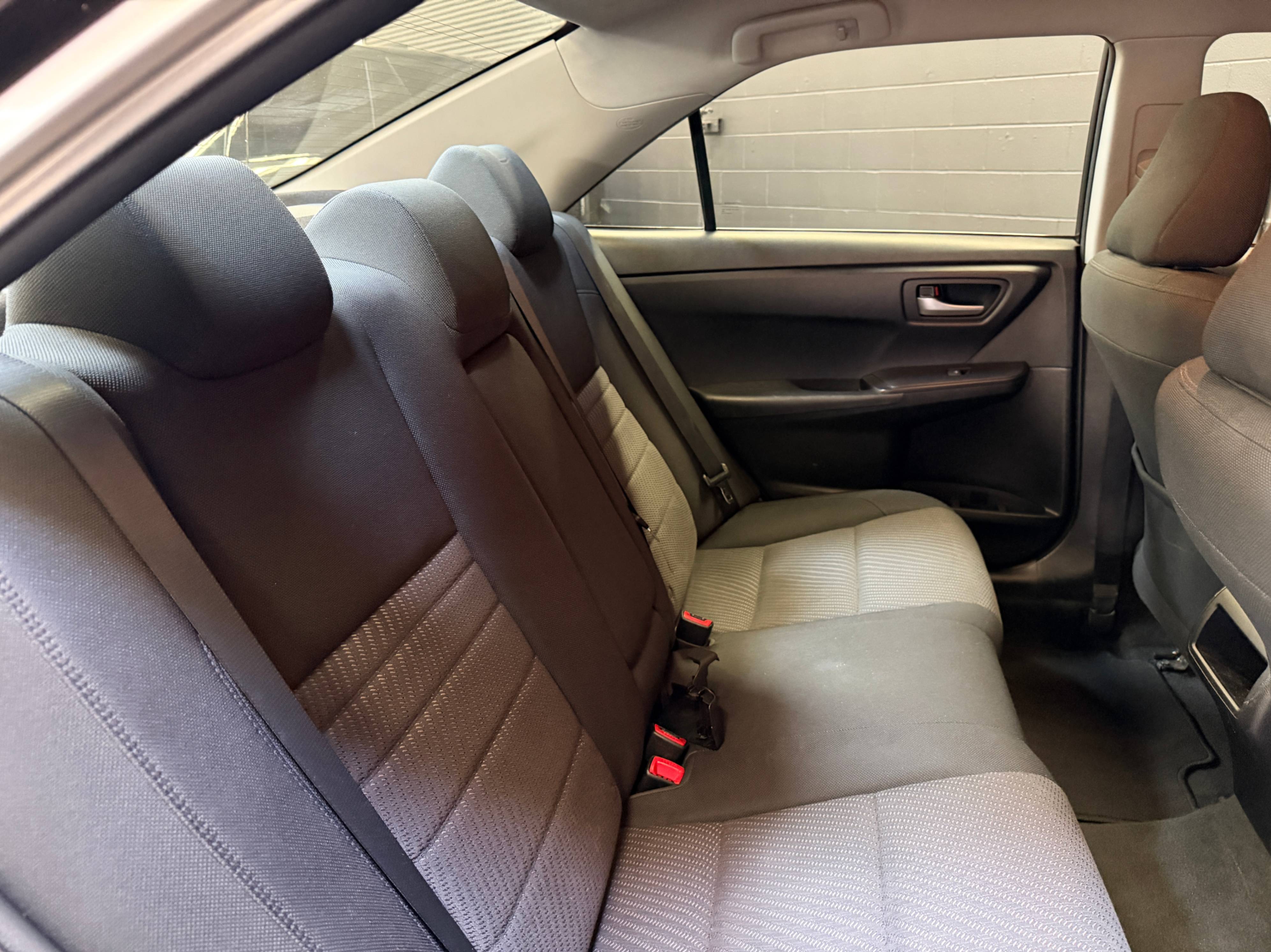 /hcwenterprisecorporation/2016-Toyota-Camry-5115950914714473.jpg