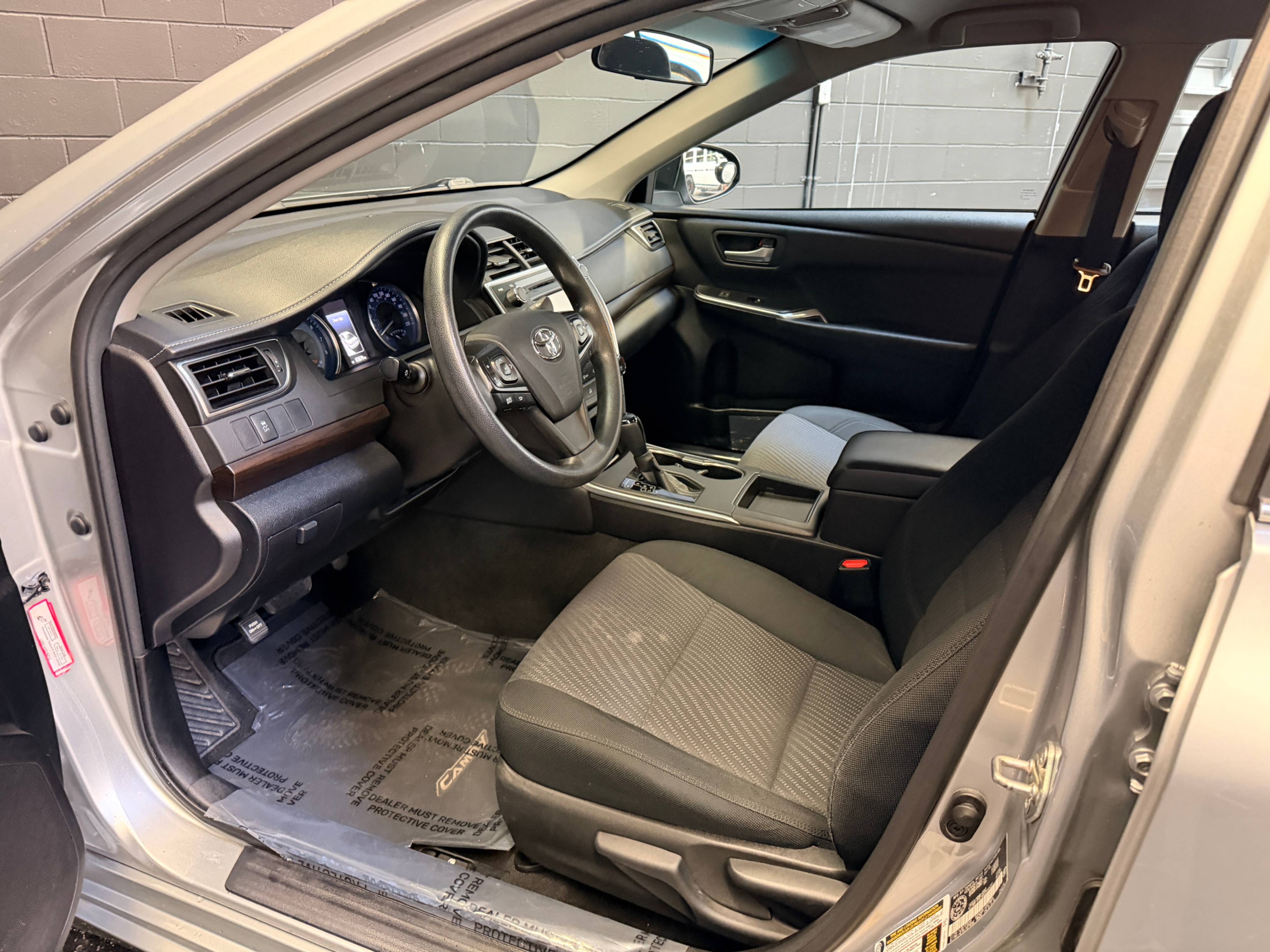 /hcwenterprisecorporation/2016-Toyota-Camry-9253463791161505.jpg