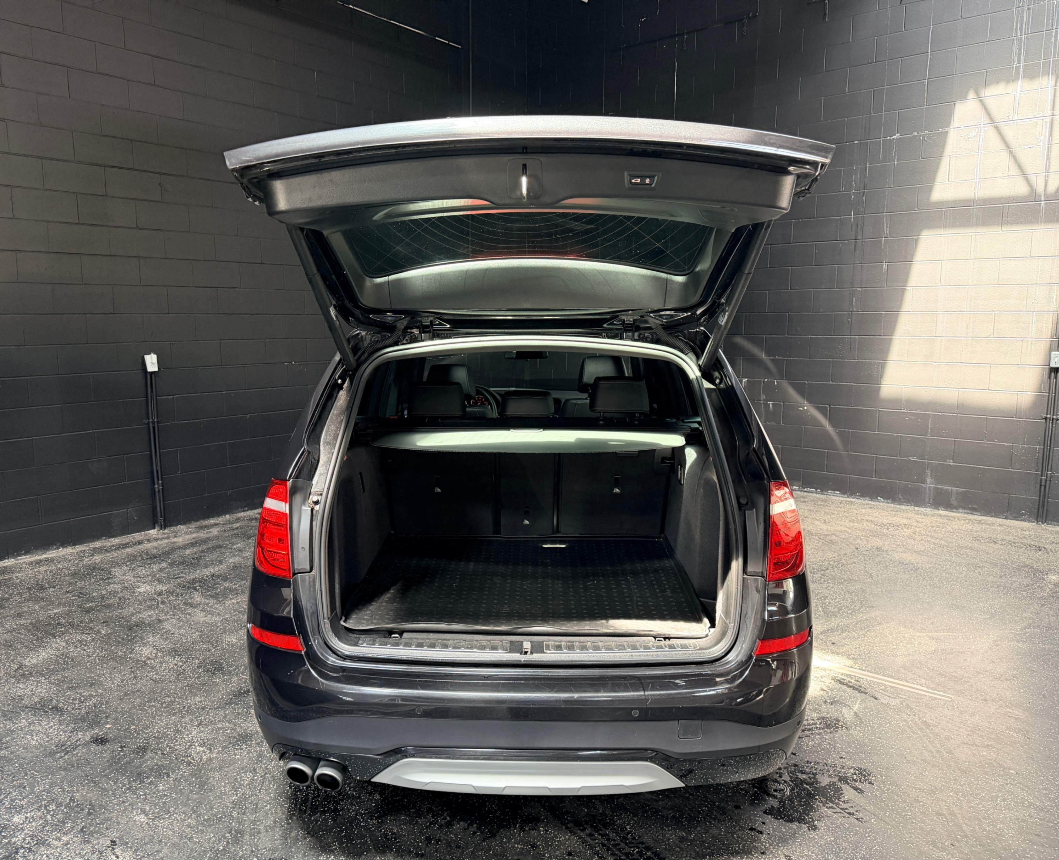 /hcwenterprisecorporation/2017-BMW-X3-7402117930011693.jpg