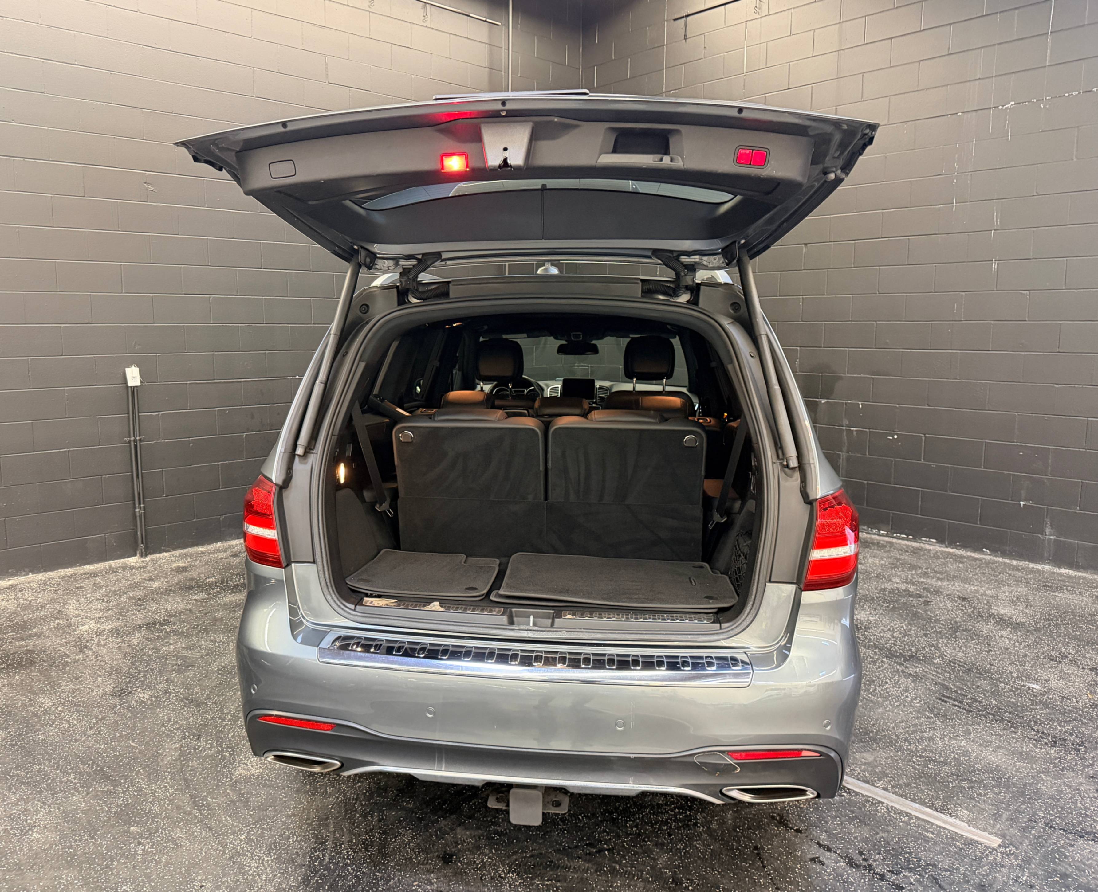 /hcwenterprisecorporation/2018-Mercedes-Benz-GLS-Class-00148896968605583.jpg