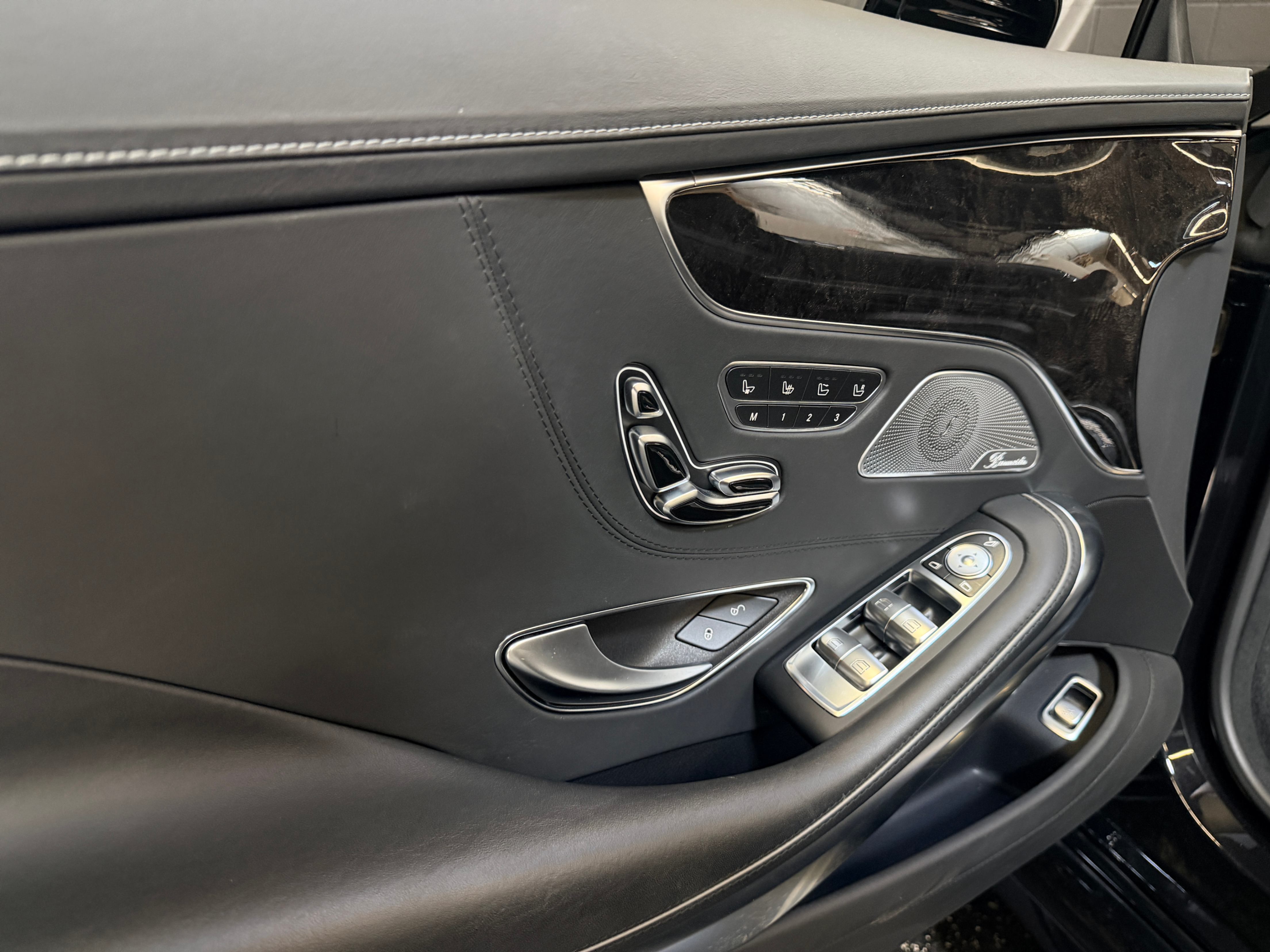 /hcwenterprisecorporation/2018-Mercedes-Benz-S-Class-946831751035323.jpg