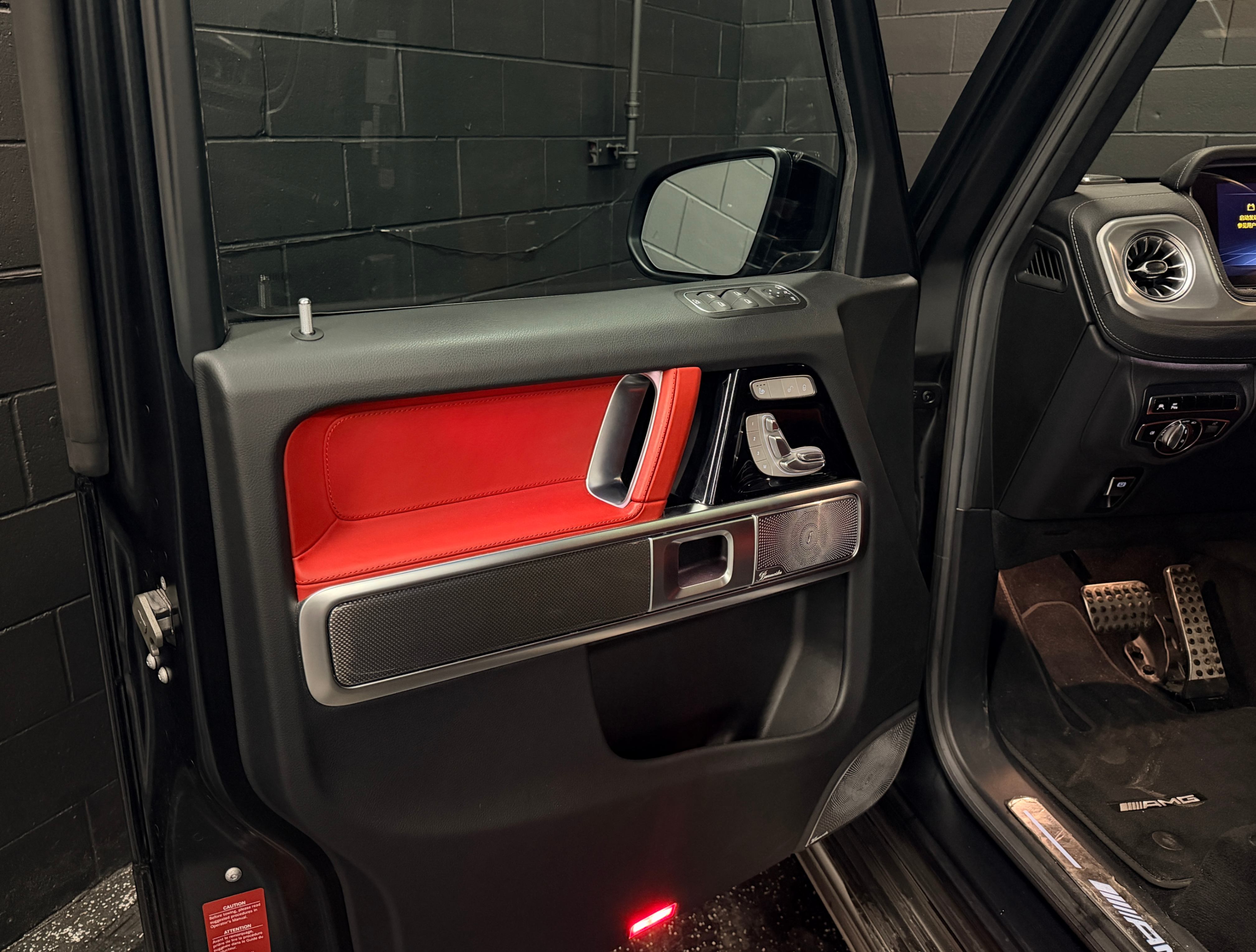 /hcwenterprisecorporation/2020-Mercedes-Benz-G-Class-9760254578942196.jpg