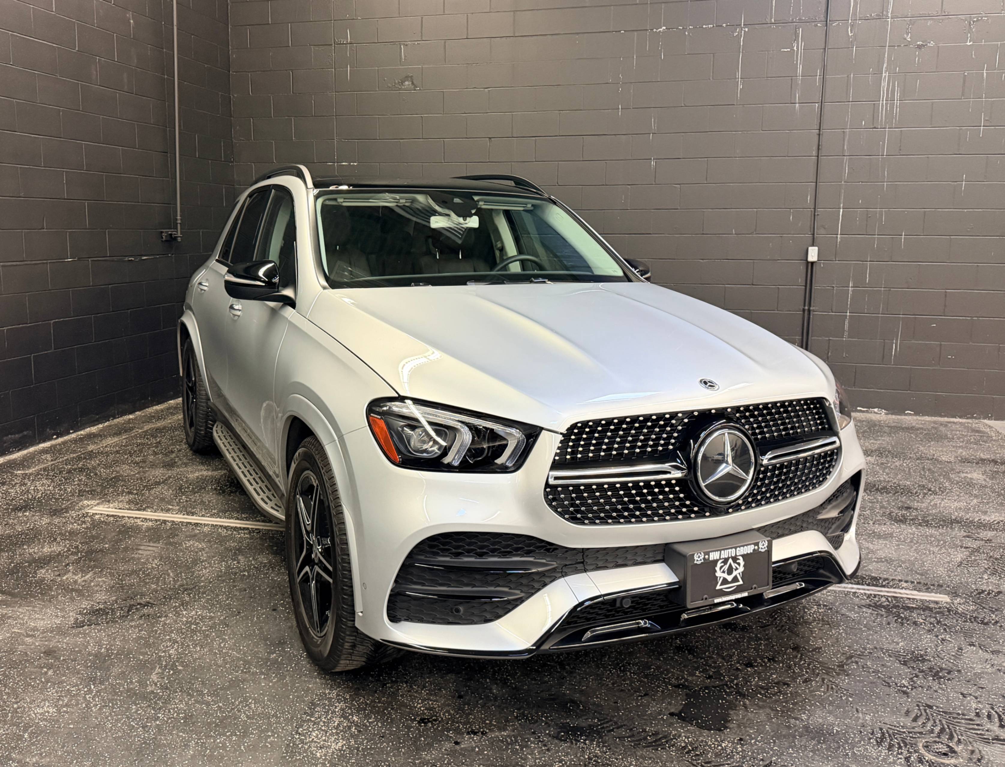 /hcwenterprisecorporation/2020-Mercedes-Benz-GLE-Class-218824545117009.jpg