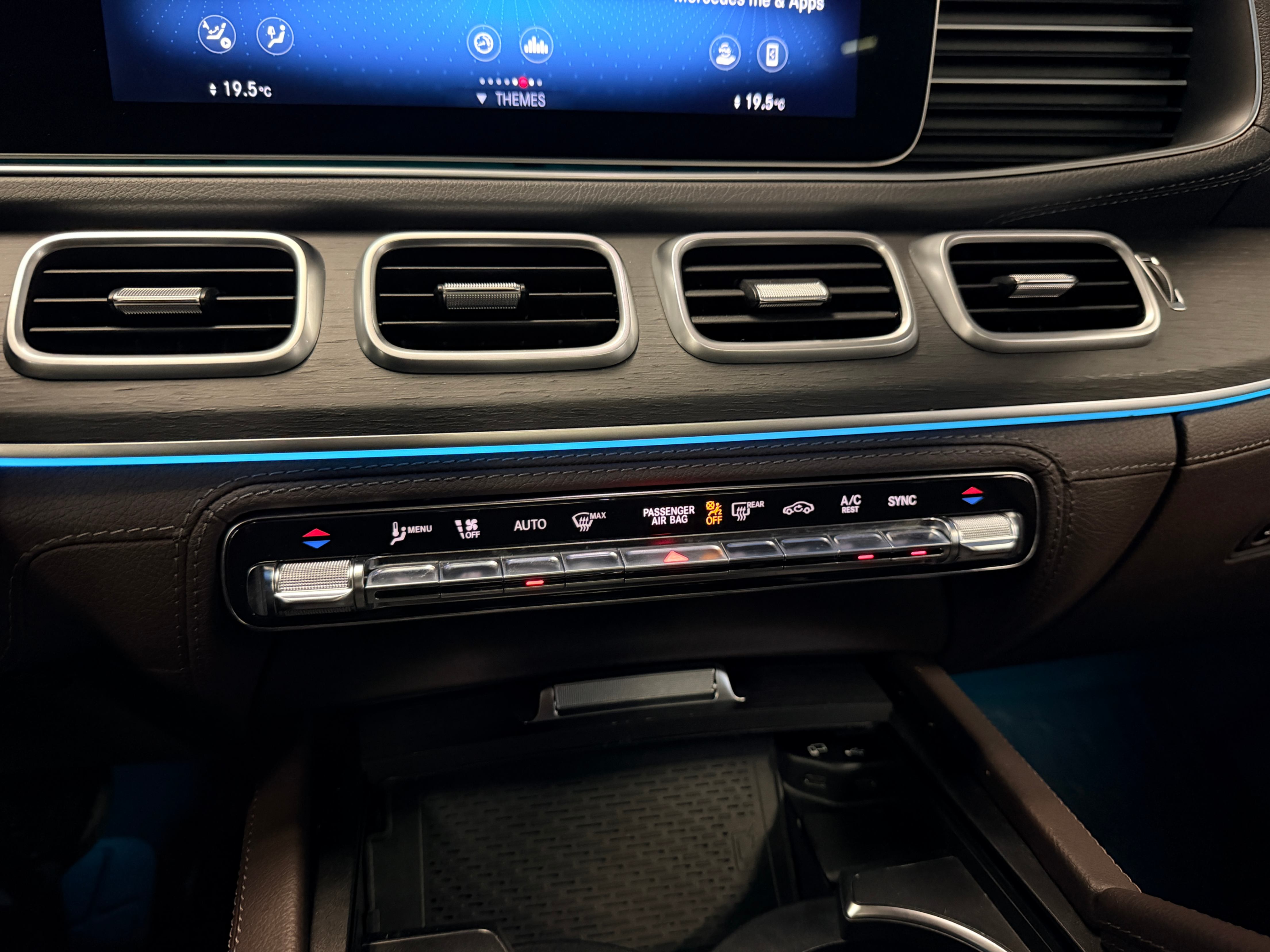 /hcwenterprisecorporation/2020-Mercedes-Benz-GLE-Class-5687170685472234.jpg