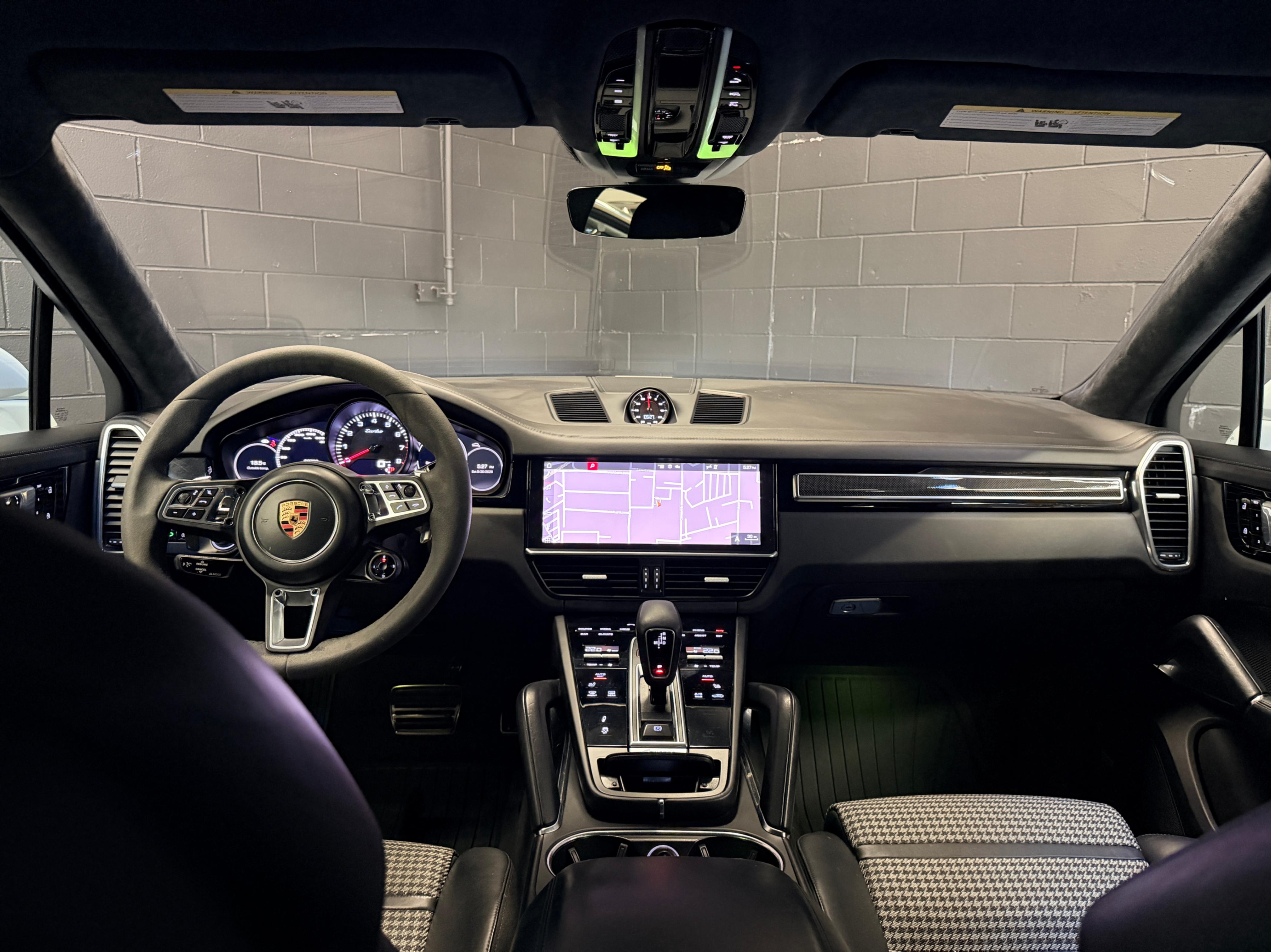 /hcwenterprisecorporation/2020-Porsche-Cayenne-1616984105630388.jpg