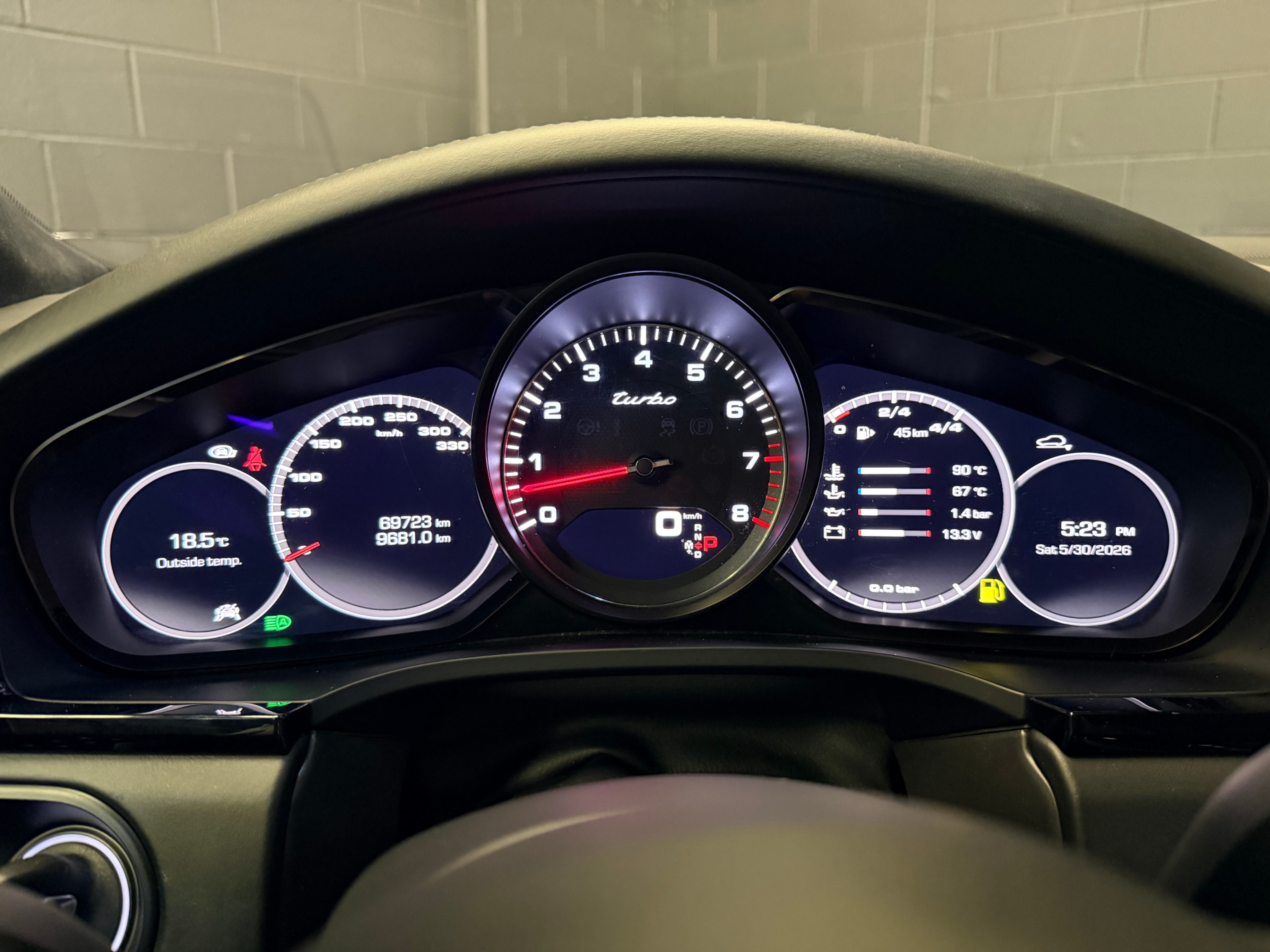 /hcwenterprisecorporation/2020-Porsche-Cayenne-4123179277313491.jpg