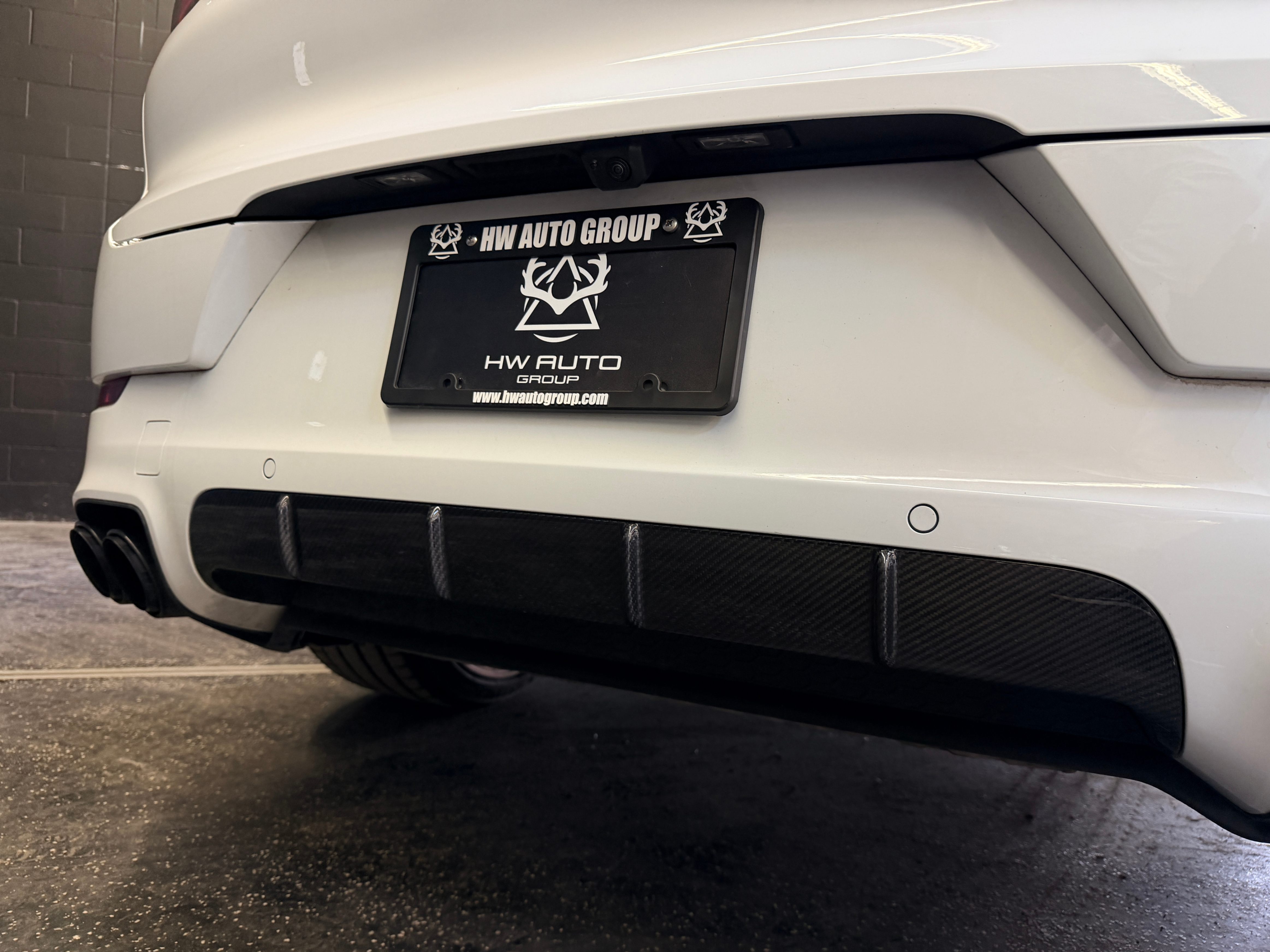 /hcwenterprisecorporation/2020-Porsche-Cayenne-652417377676765.jpg