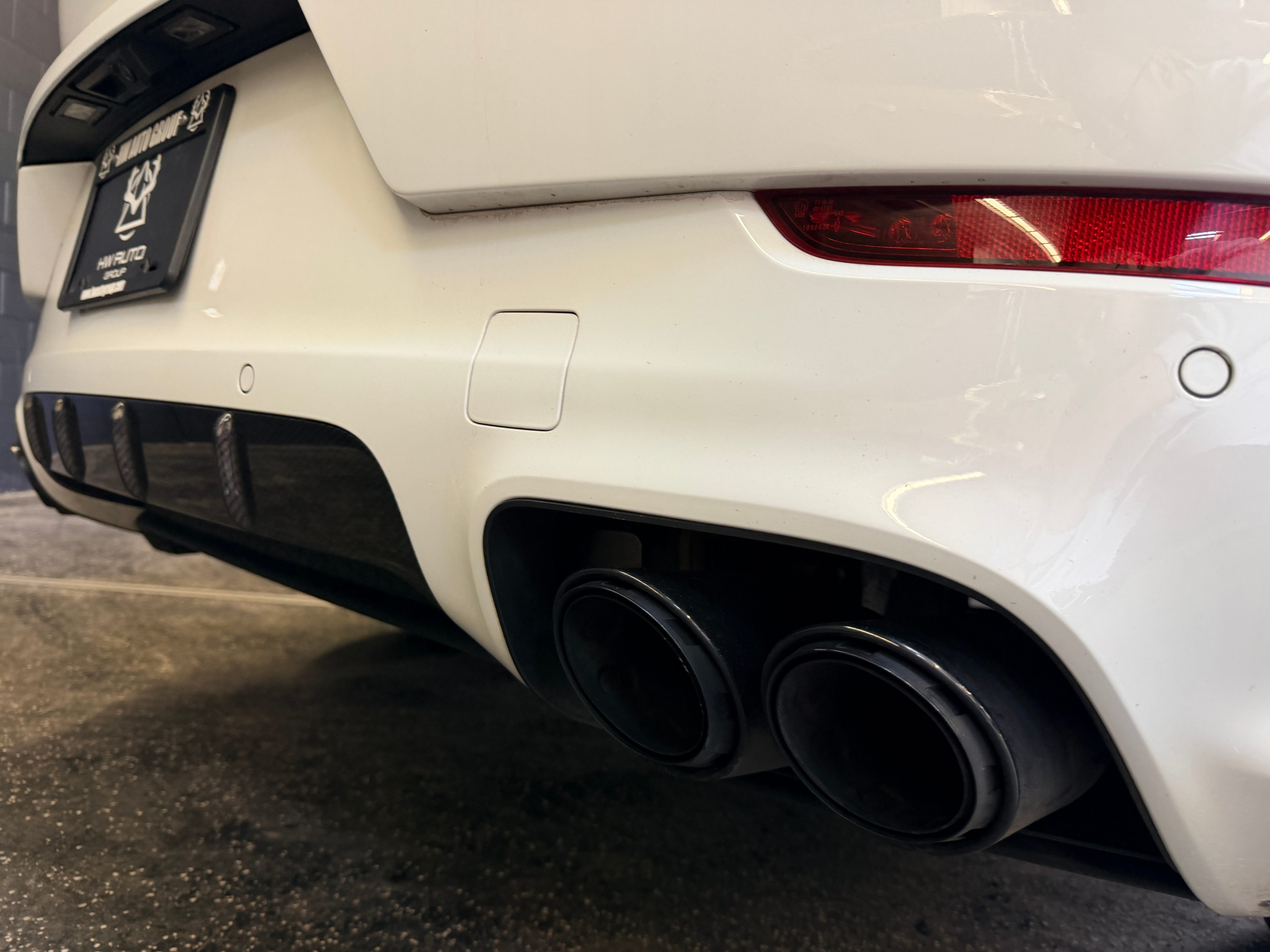 /hcwenterprisecorporation/2020-Porsche-Cayenne-8712954588212931.jpg