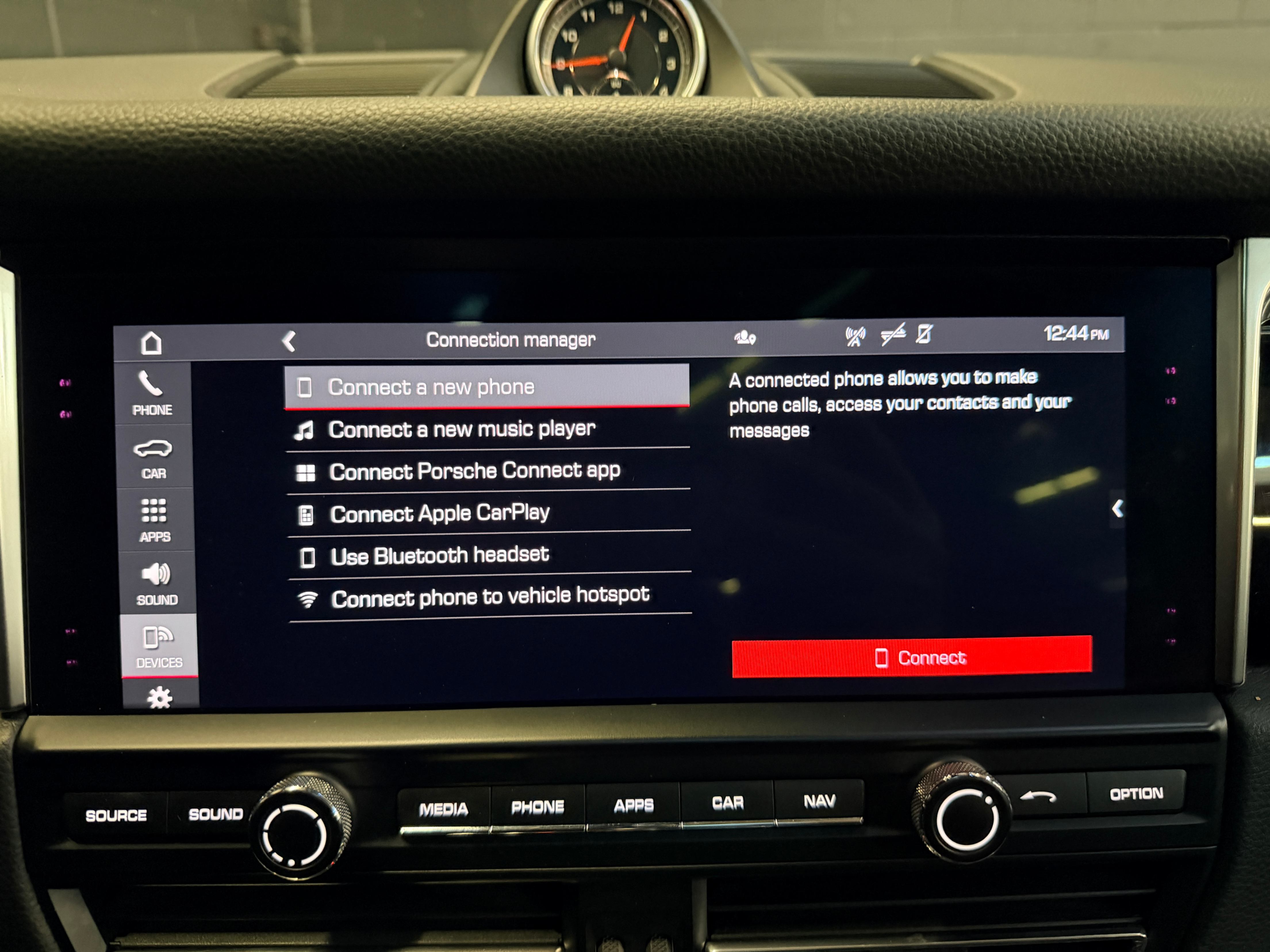 /hcwenterprisecorporation/2020-Porsche-Macan-25200472713106126.jpg