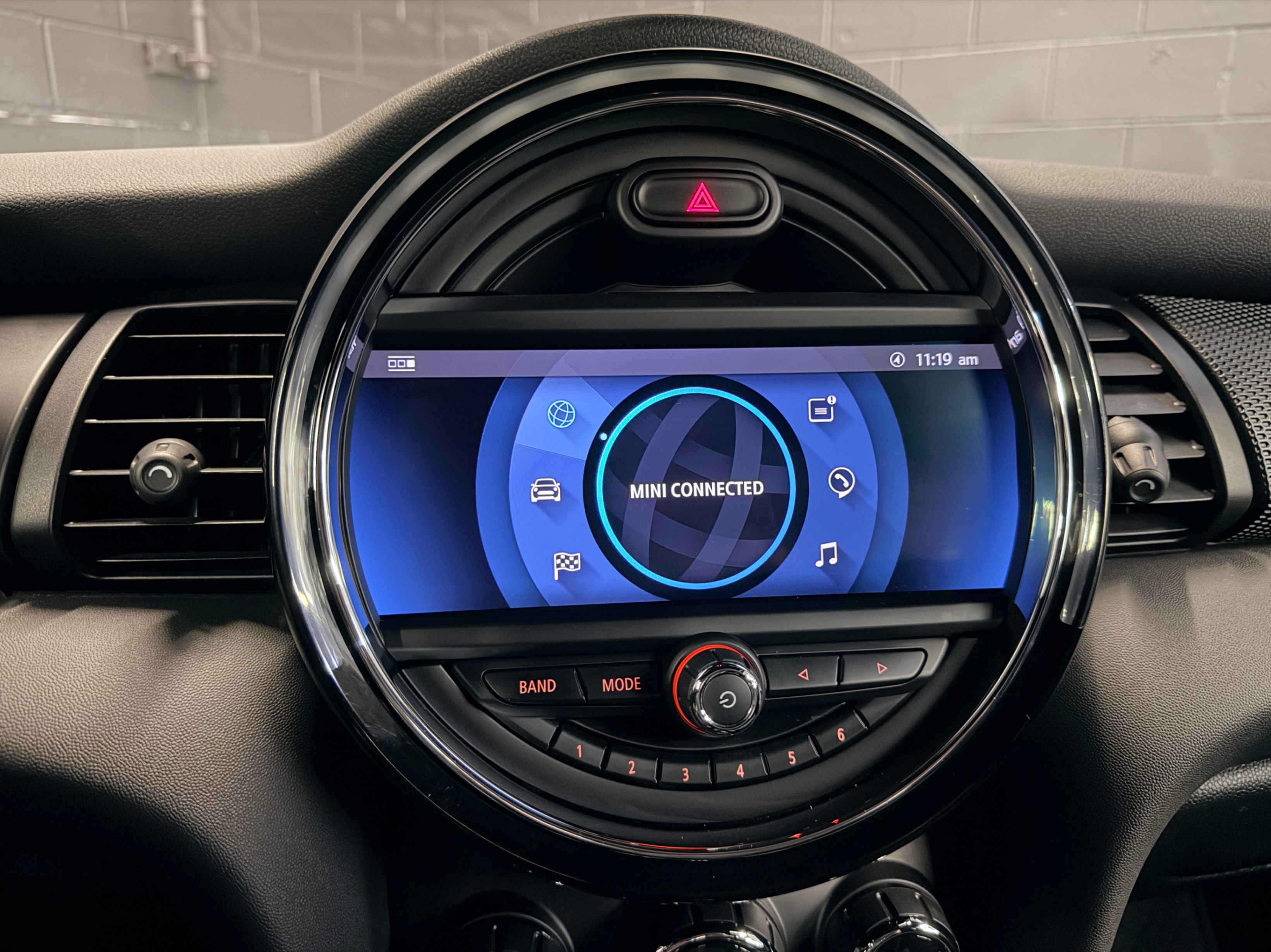 /hcwenterprisecorporation/2021-MINI-3Door-2530833666372809.jpg