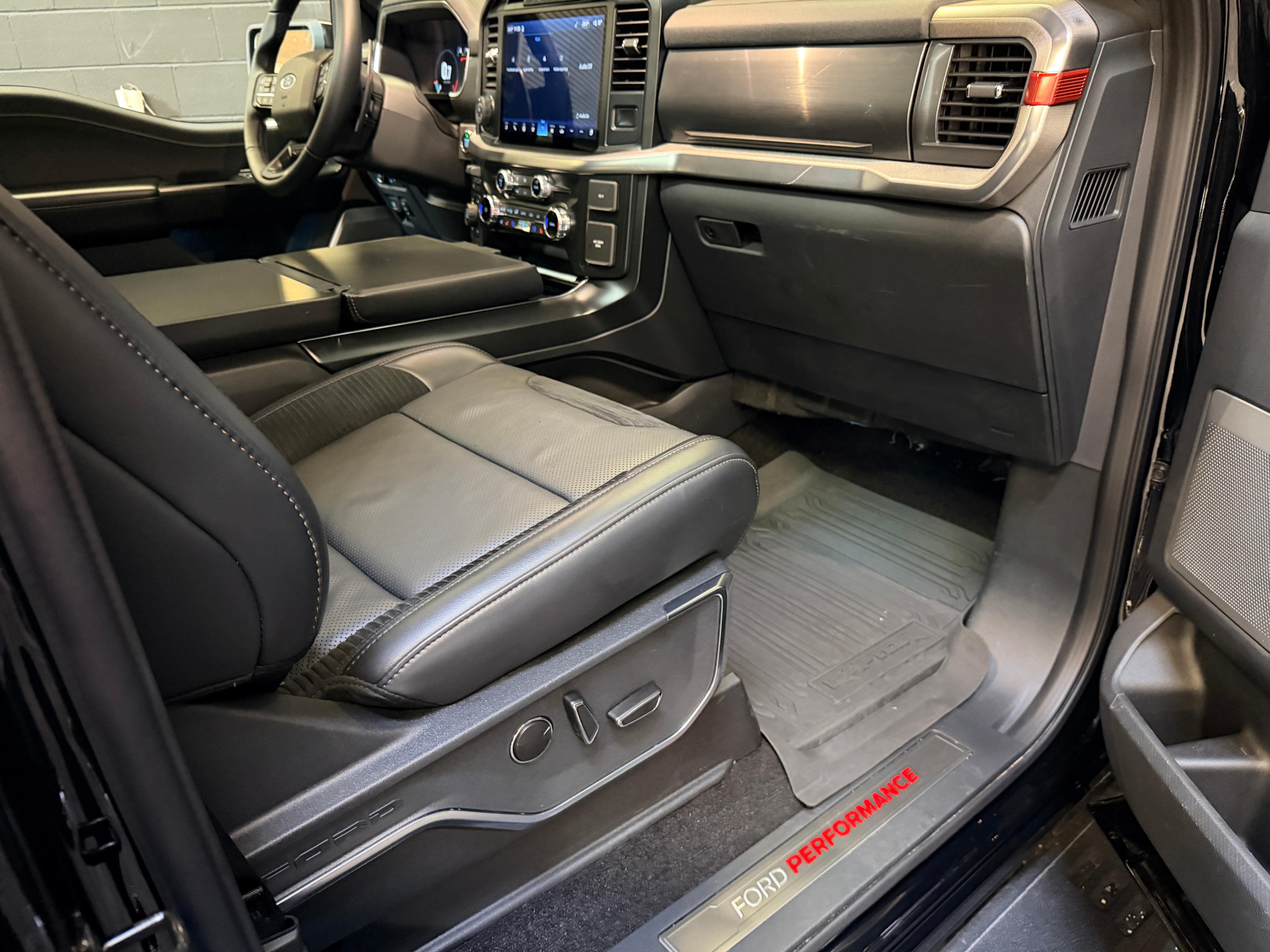 /hcwenterprisecorporation/2022-Ford-F-150-40524375330040474.jpg