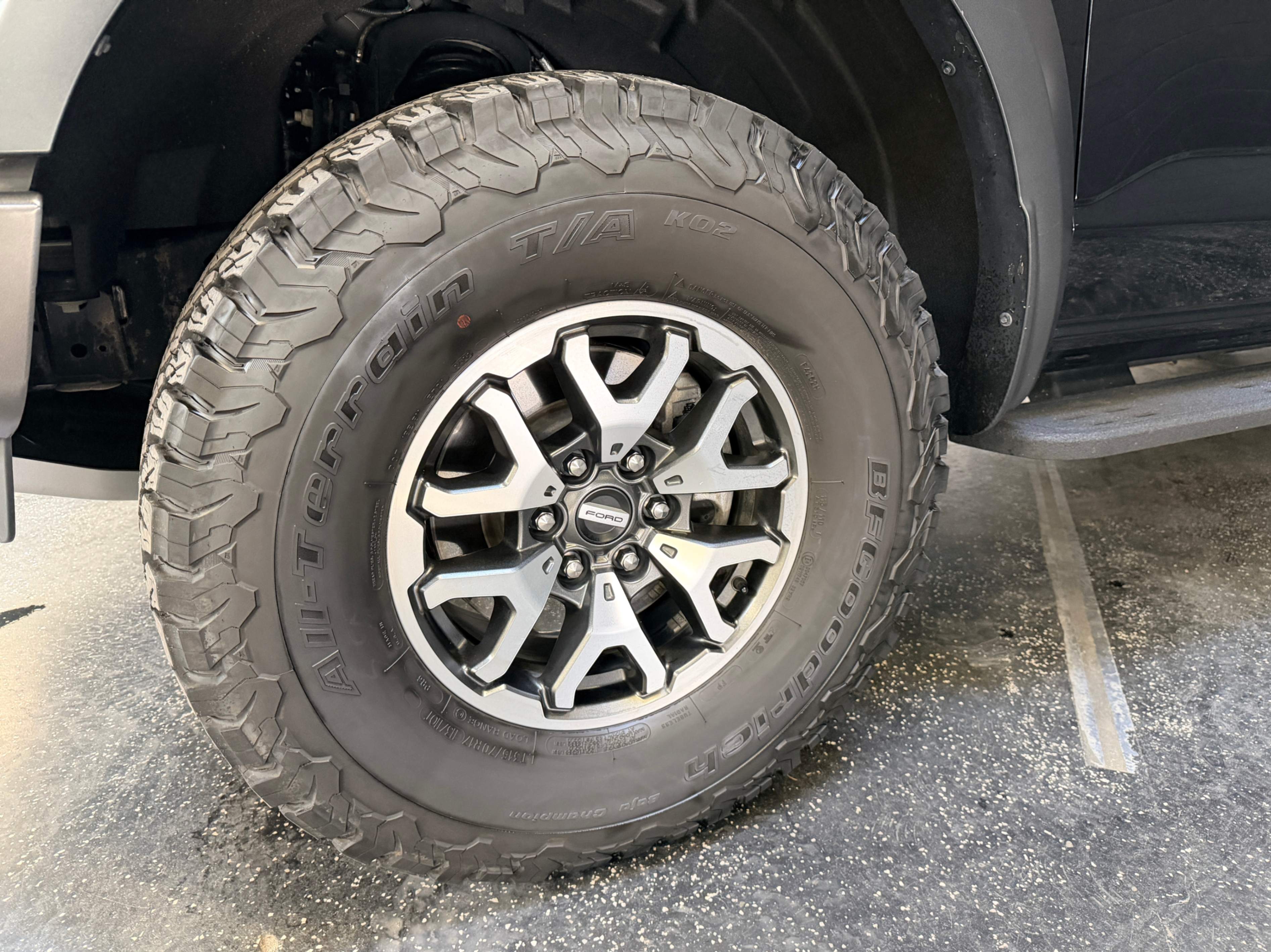 /hcwenterprisecorporation/2022-Ford-F-150-434224116316108.jpg