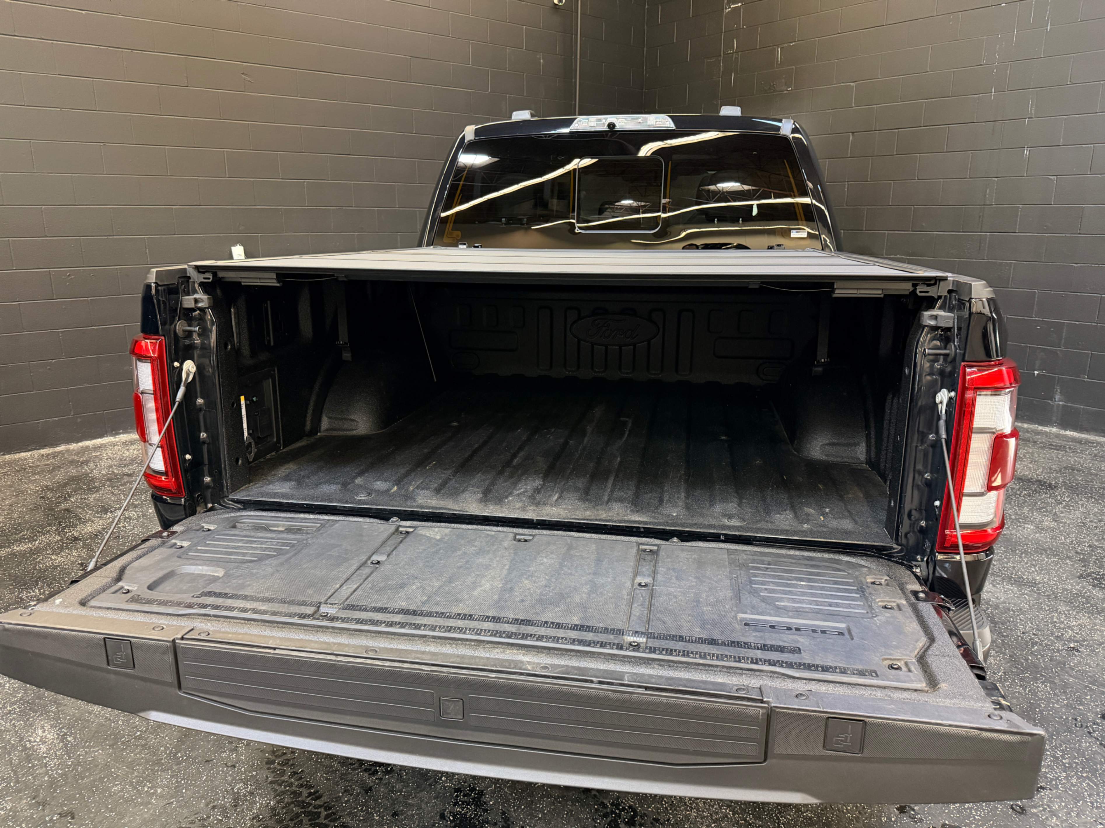 /hcwenterprisecorporation/2022-Ford-F-150-4943960348315597.jpg