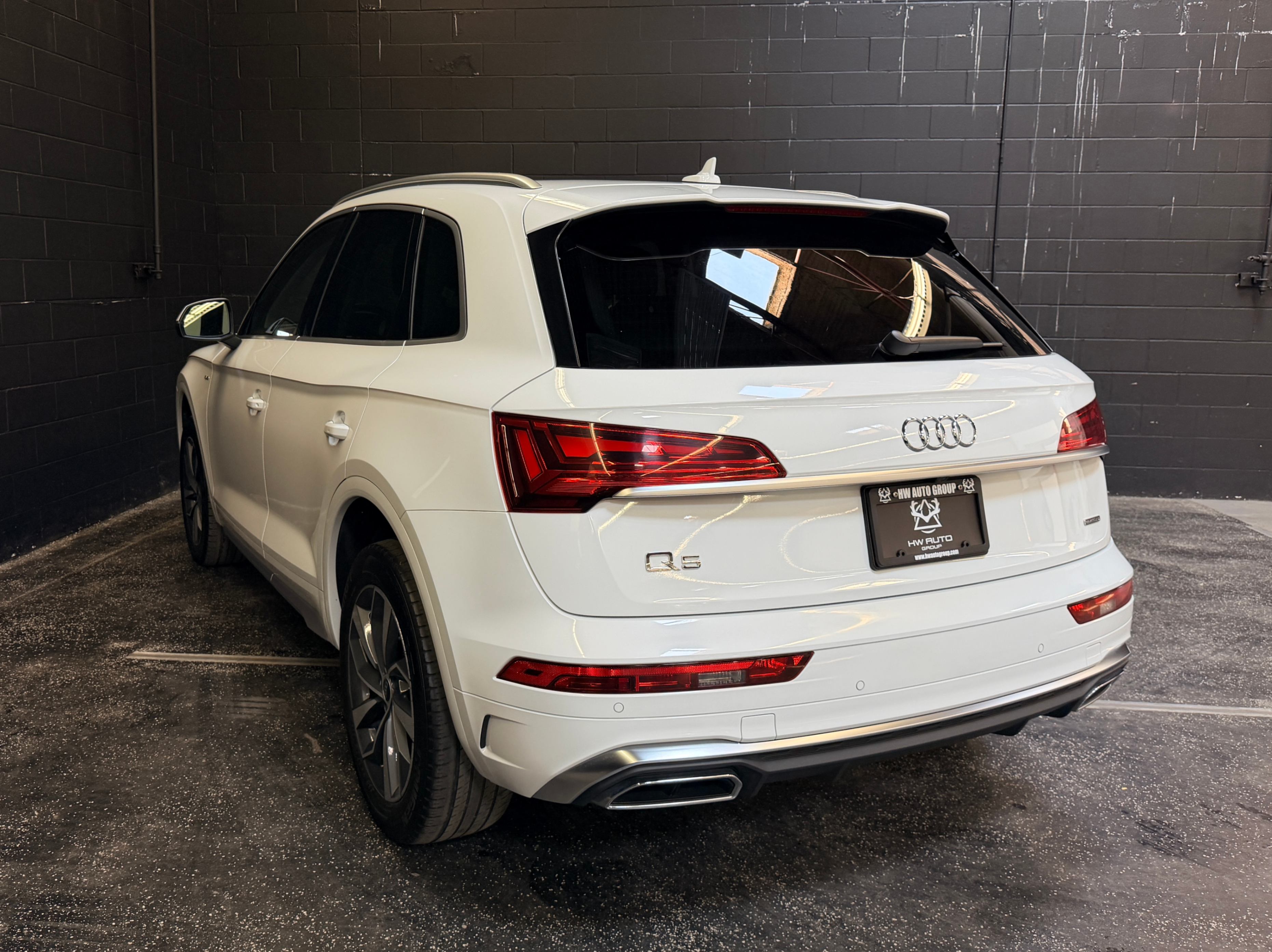 /hcwenterprisecorporation/2023-Audi-Q5-2339731148480193.jpg