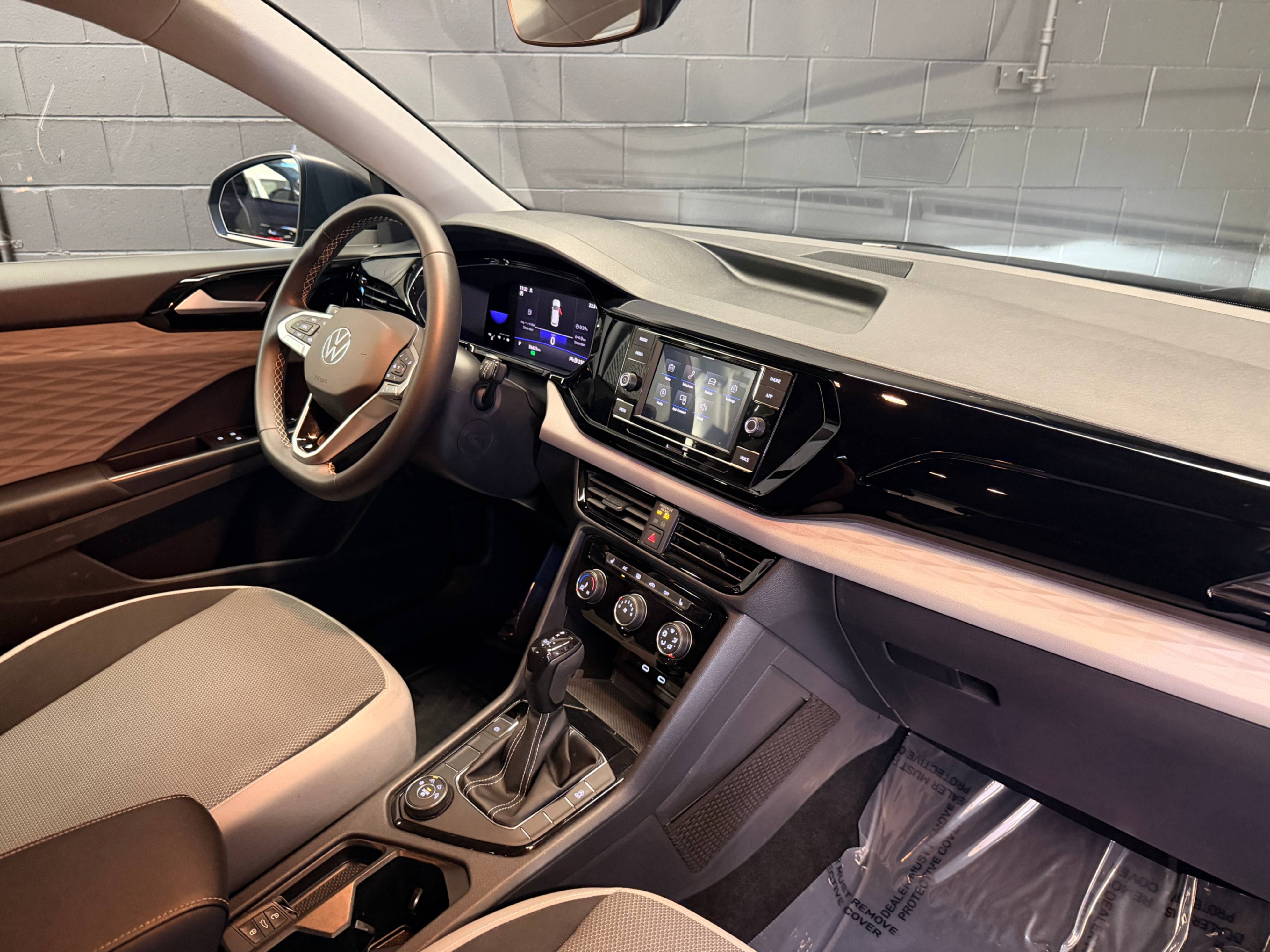 /hcwenterprisecorporation/2023-Volkswagen-Taos-08860283599529883.jpg