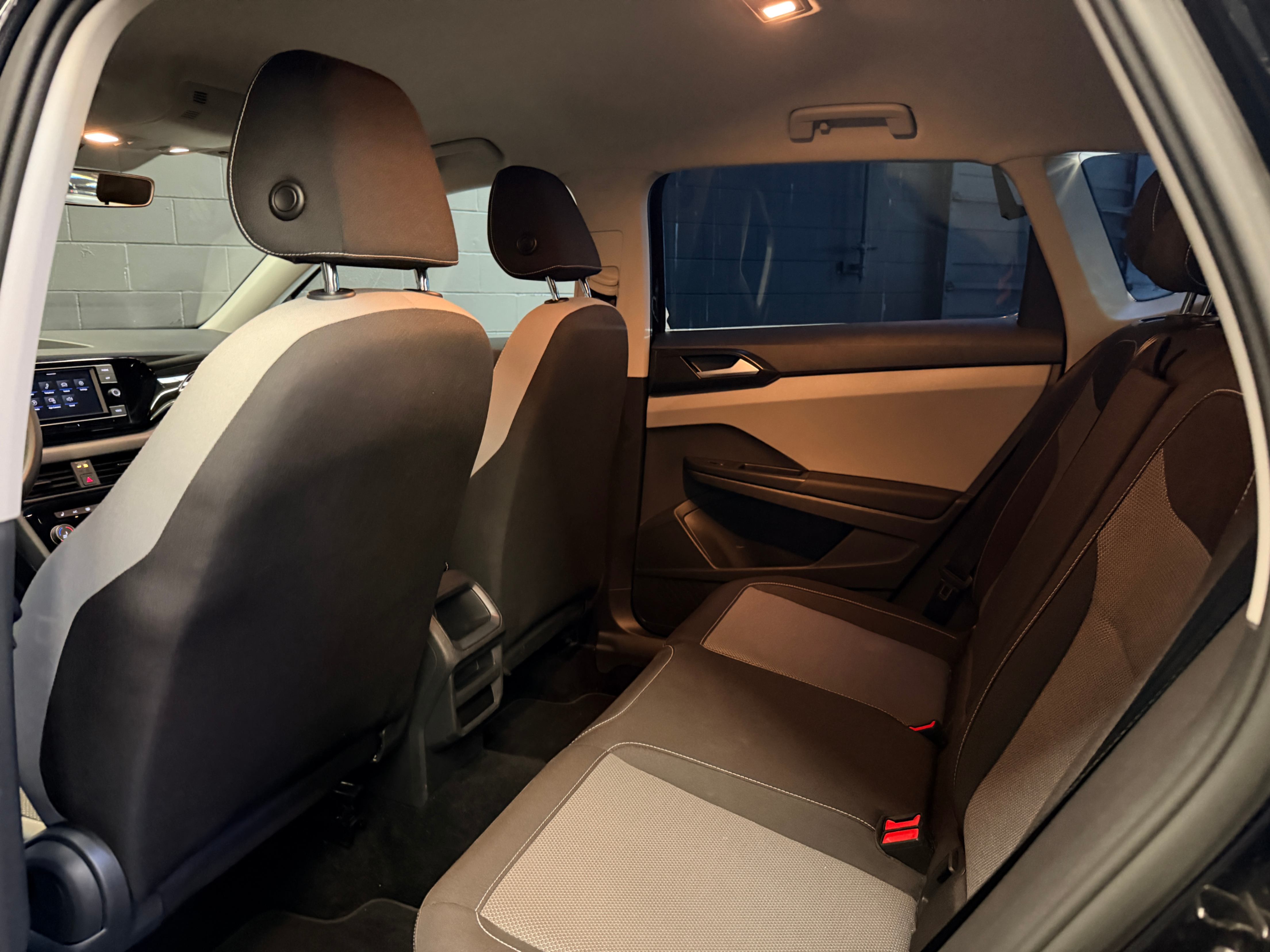 /hcwenterprisecorporation/2023-Volkswagen-Taos-5197708832780115.jpg