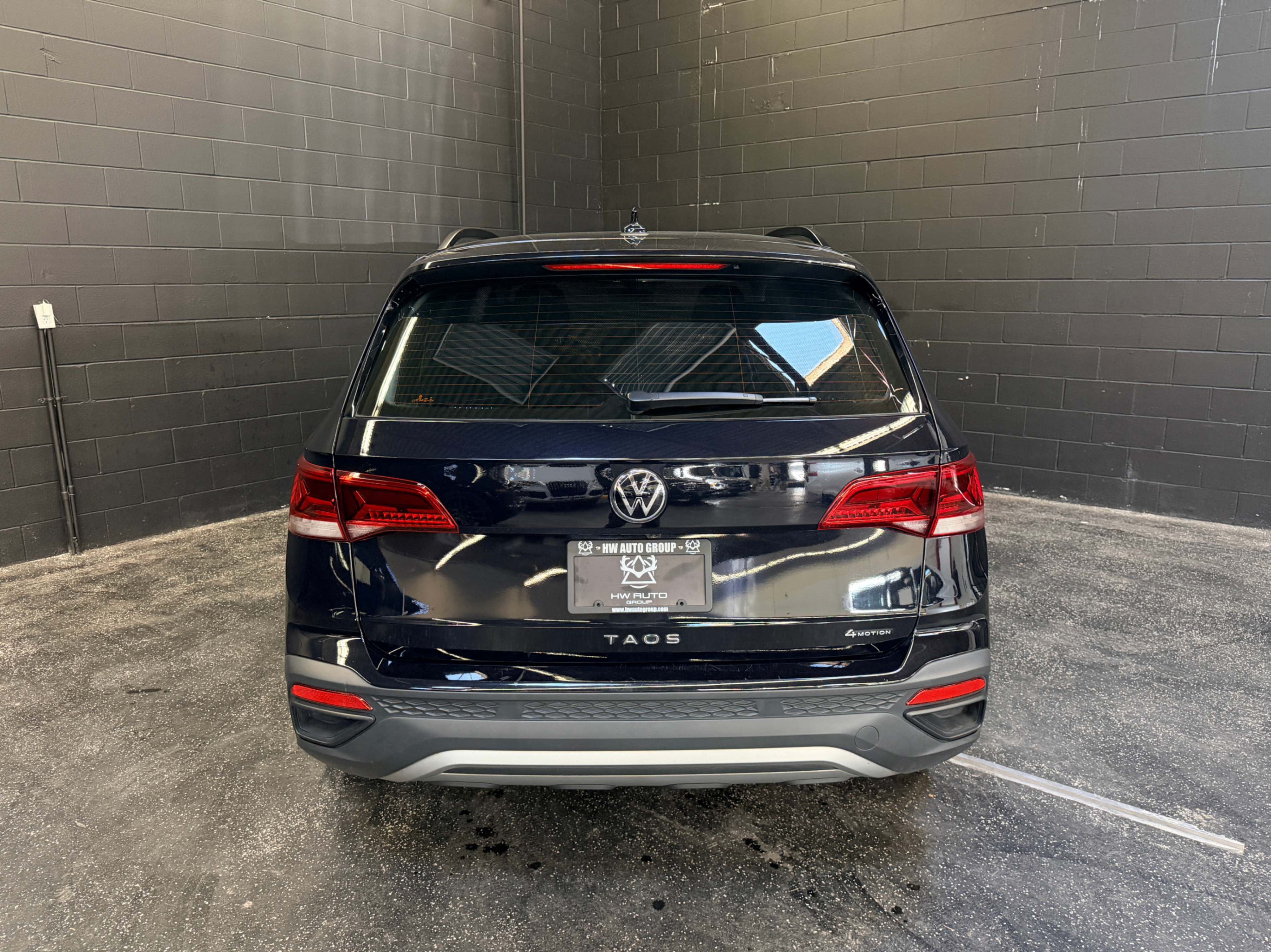 /hcwenterprisecorporation/2023-Volkswagen-Taos-5330517156375989.jpg