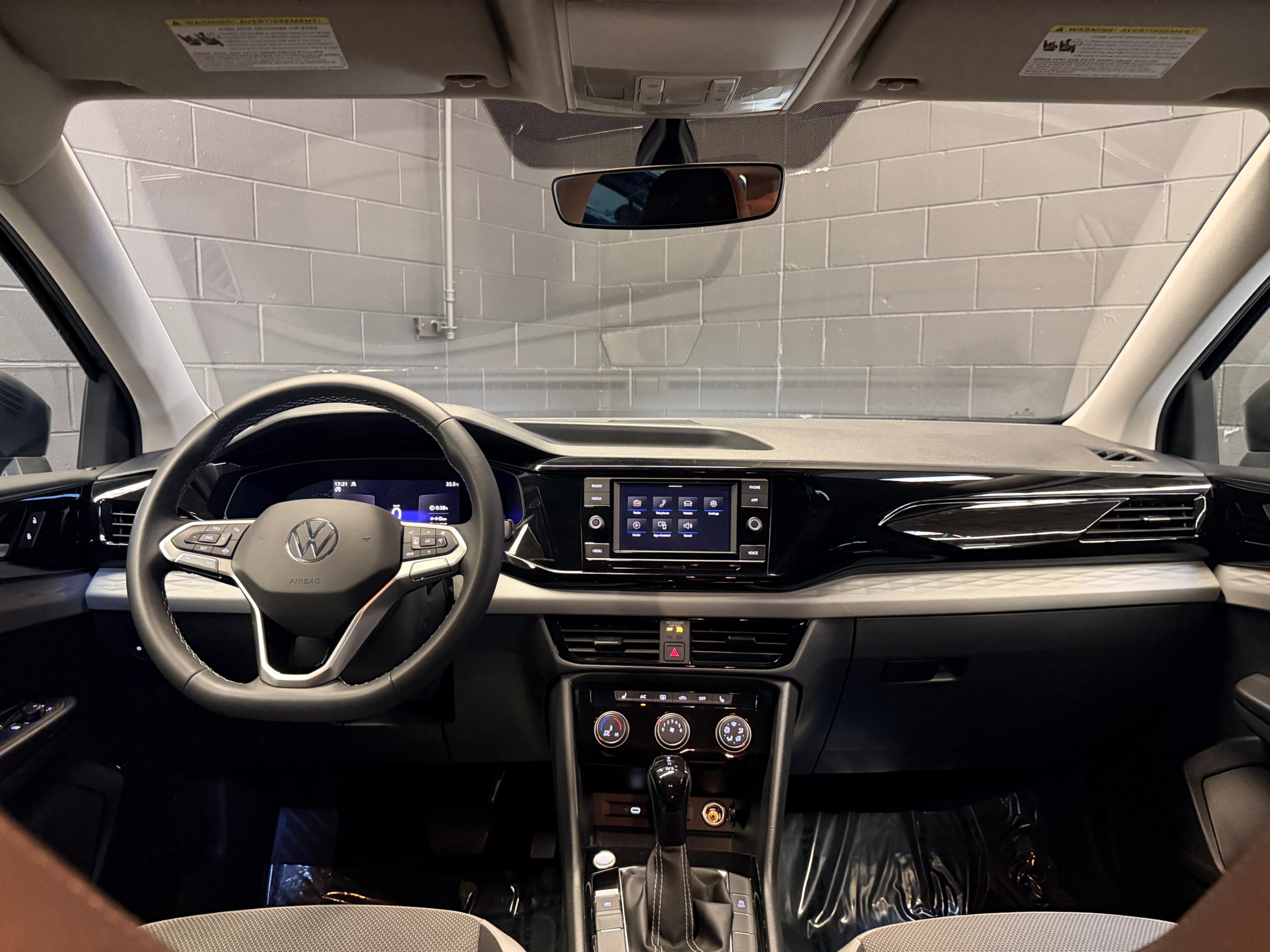 /hcwenterprisecorporation/2023-Volkswagen-Taos-5654752518239161.jpg