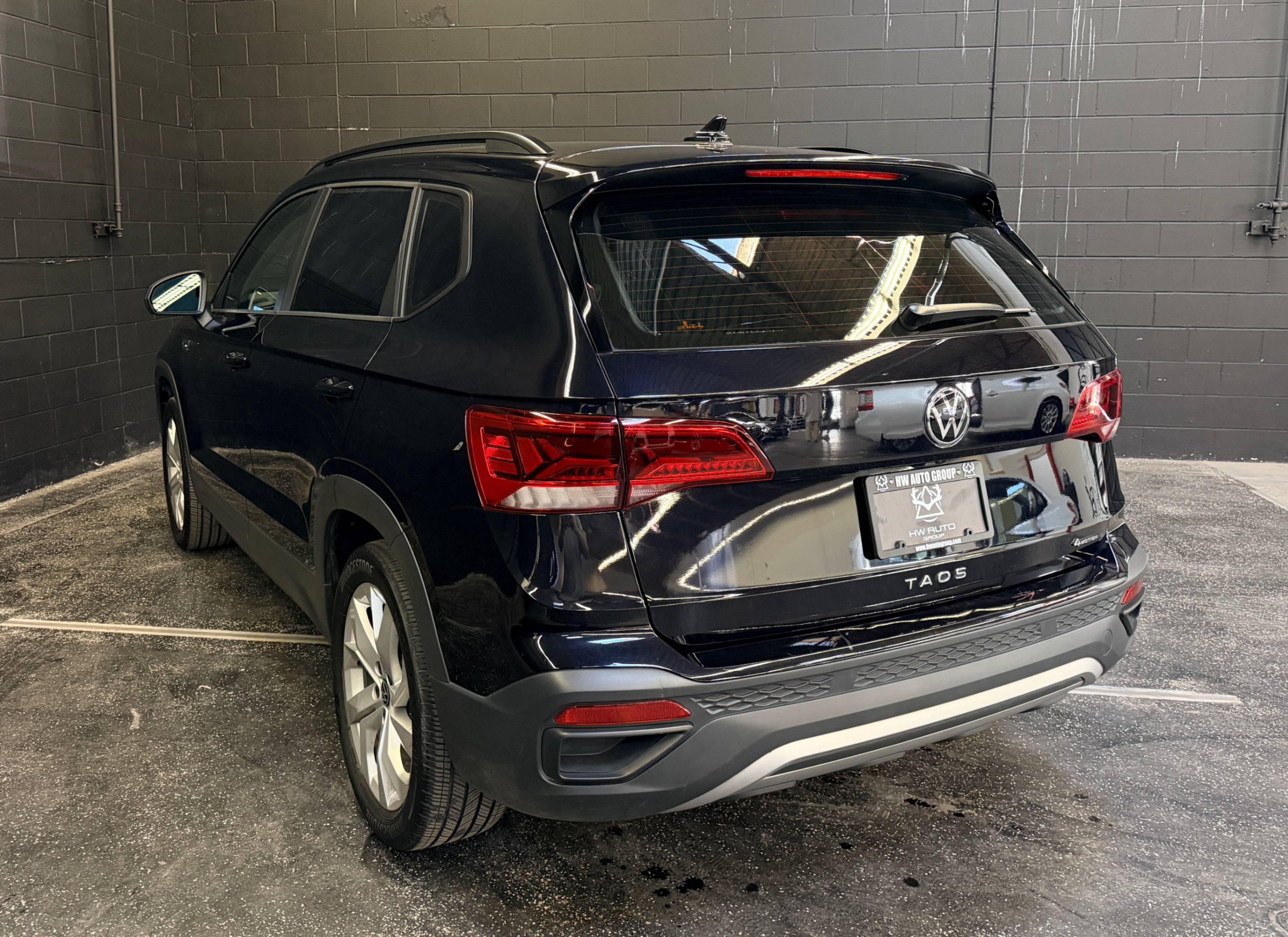 /hcwenterprisecorporation/2023-Volkswagen-Taos-747821161815625.jpg