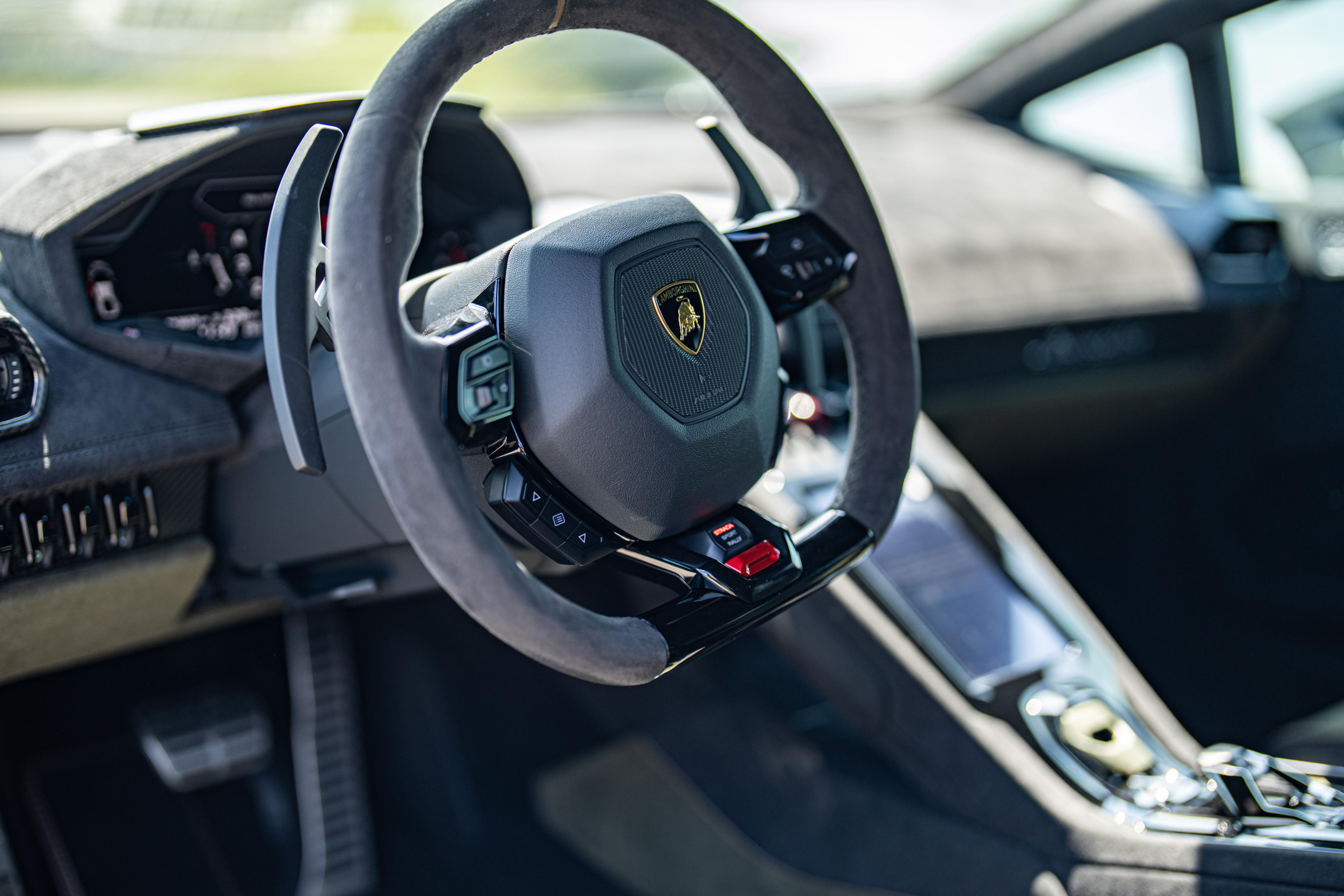 /hcwenterprisecorporation/2024-Lamborghini-Huracan-12377438563007681.jpg