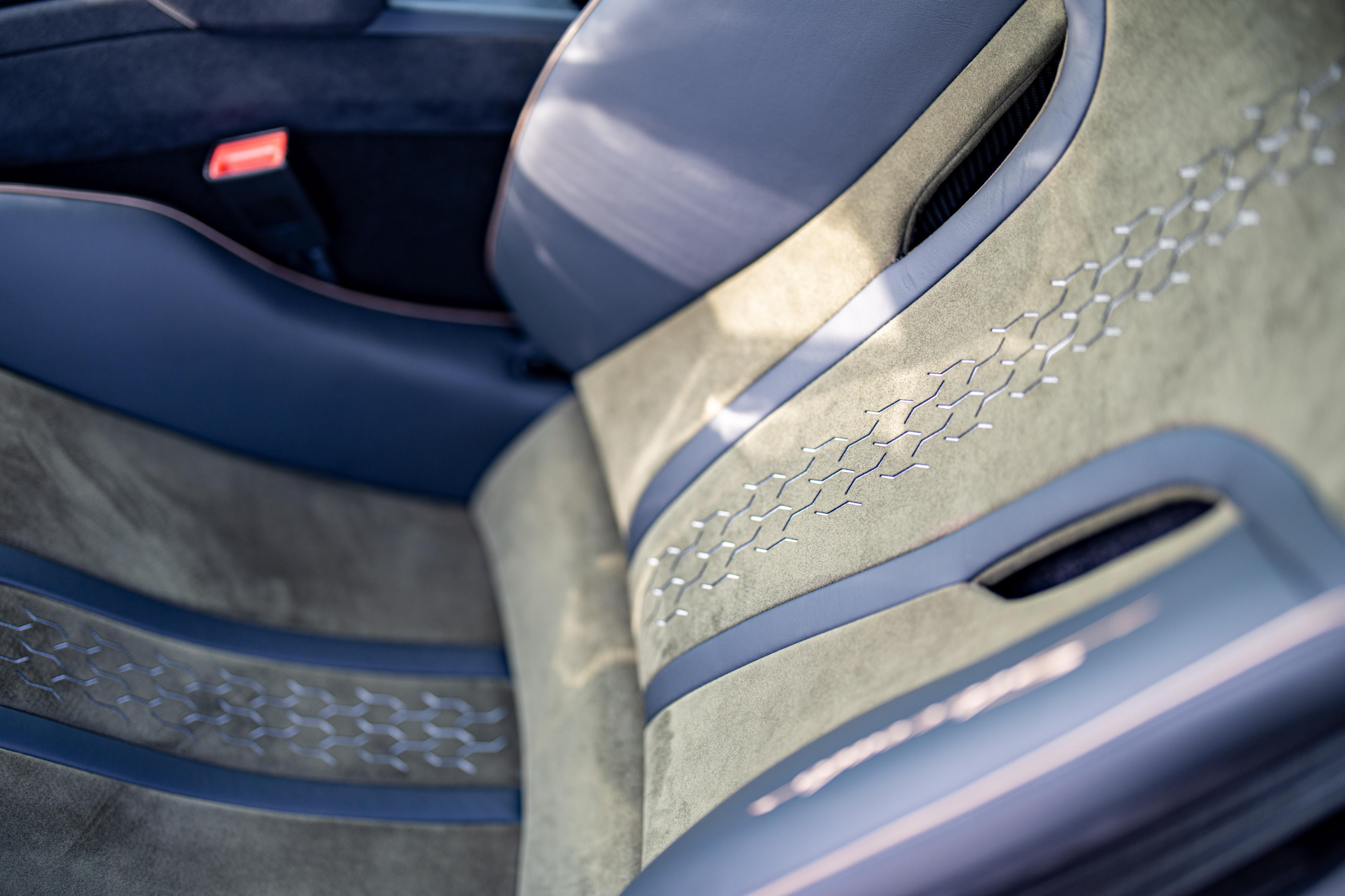 /hcwenterprisecorporation/2024-Lamborghini-Huracan-8916719216019326.jpg