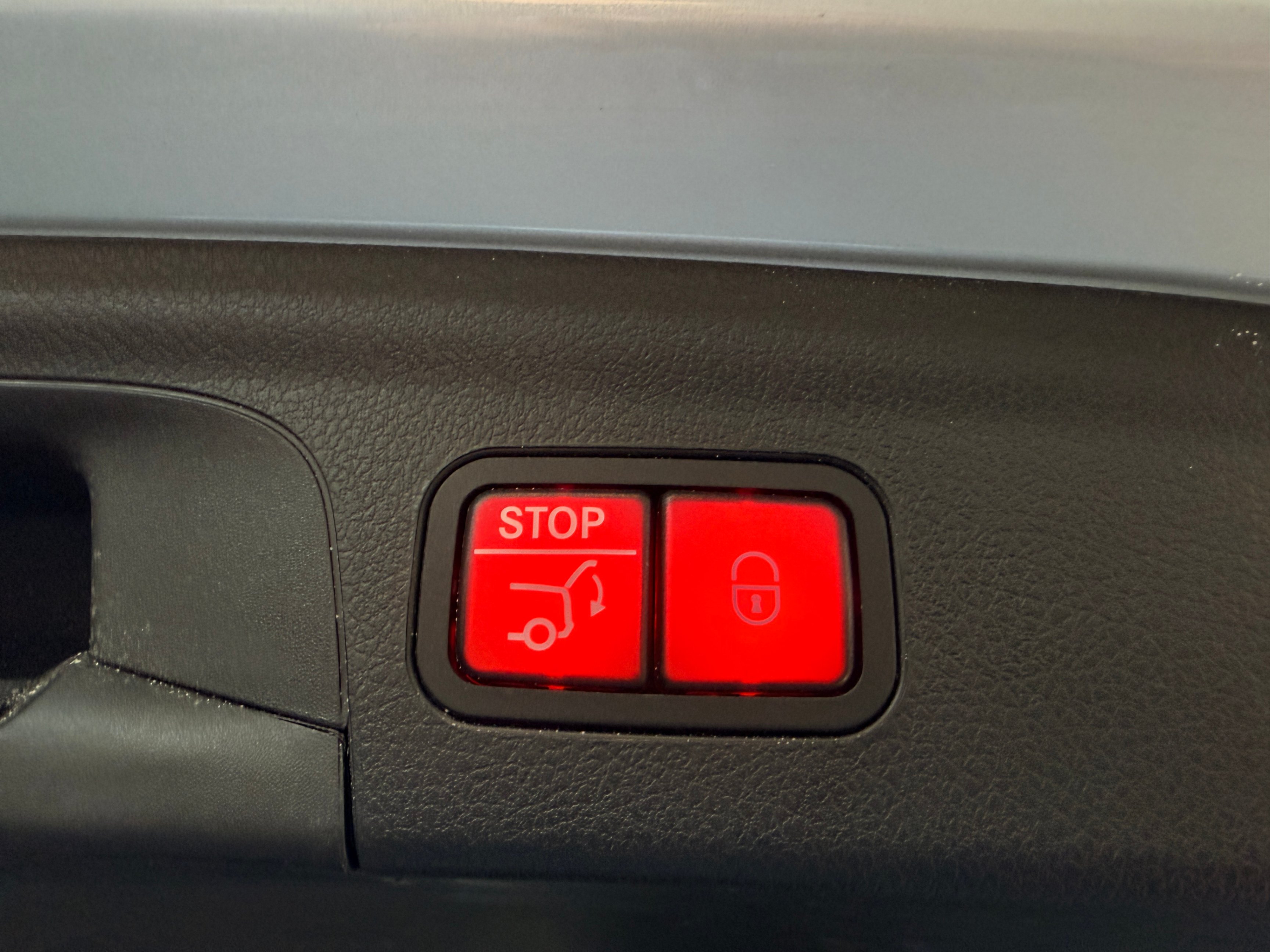 /hcwenterprisecorporation/2024-Mercedes-Benz-GLE-Class-39260843642797916.jpg
