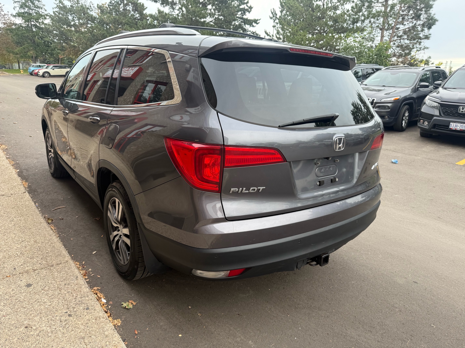 /hemiautosalesserviceinc/2016-Honda-Pilot-5596574866323303.jpg