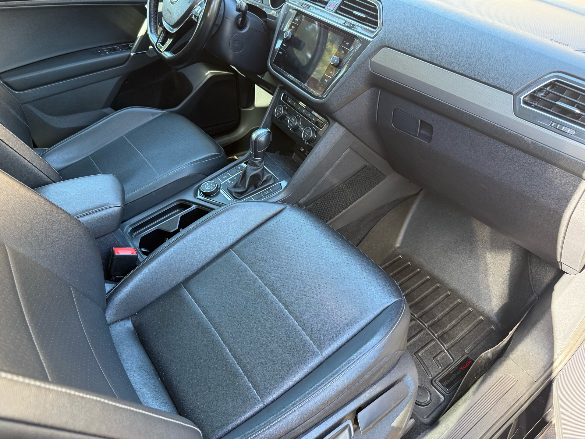 /hemiautosalesserviceinc/2018-Volkswagen-Tiguan-10320757467709174.jpg